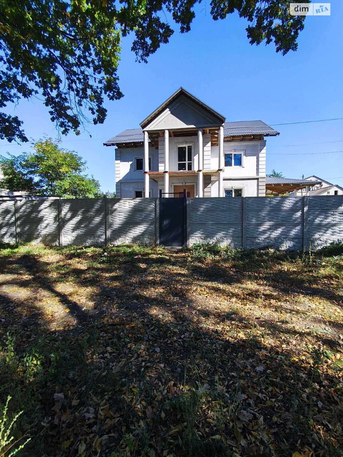 двухэтажный дом с балконом, 270.5 кв. м, кирпич. Продажа в Малой Даниловке фото 1 двухэтажный дом с балконом, 270.5 кв. м, кирпич. Продажа в Малой Даниловке фото 1