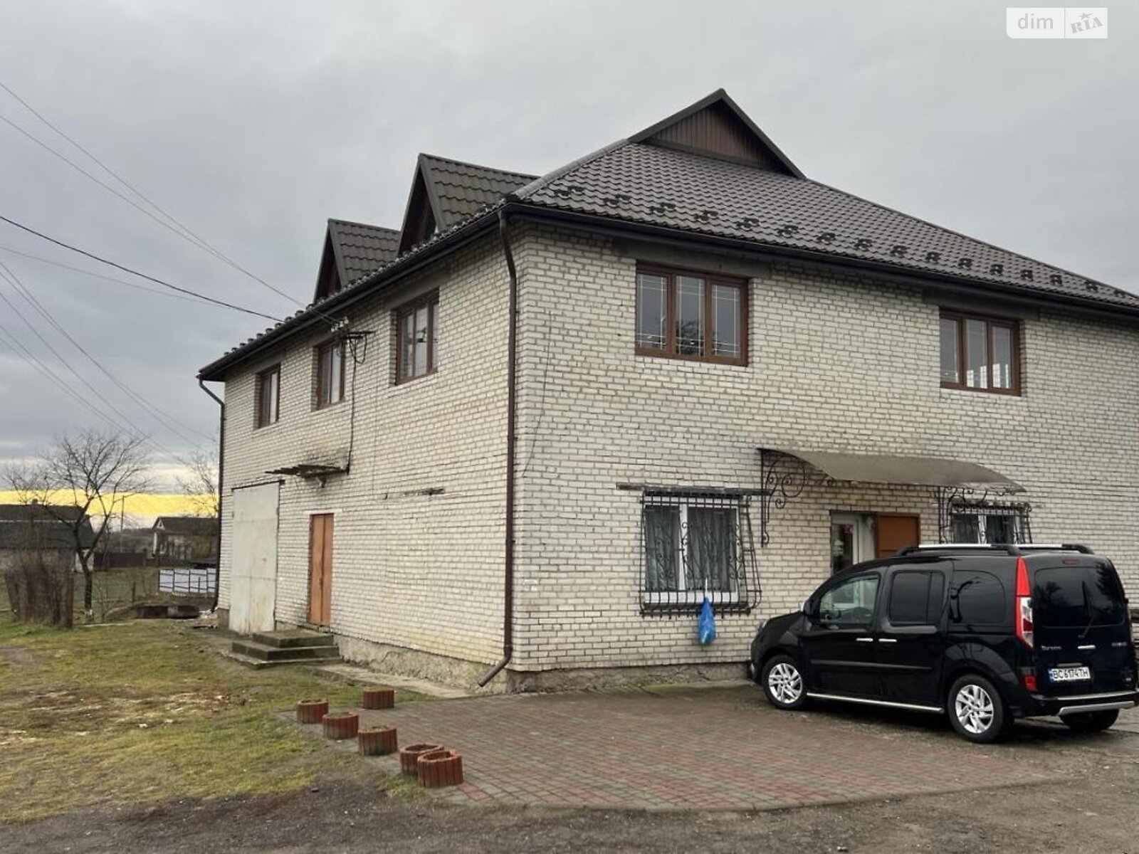 двоповерховий будинок з гаражем, 333.1 кв. м, цегла. Продаж у Мальчицях фото 1