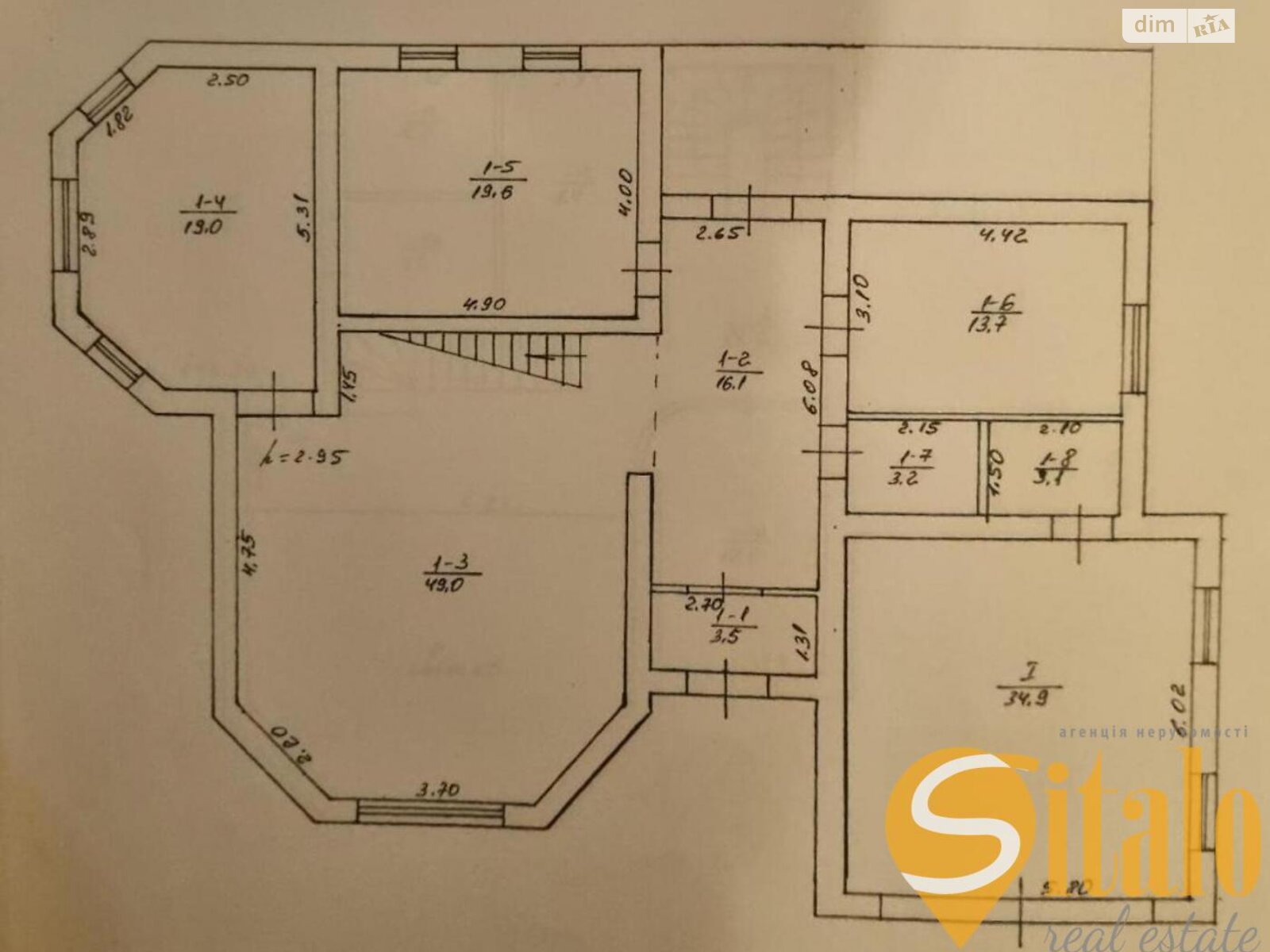 трехэтажный дом с гаражом, 337.5 кв. м, кирпич. Продажа в Малечковичах фото 1