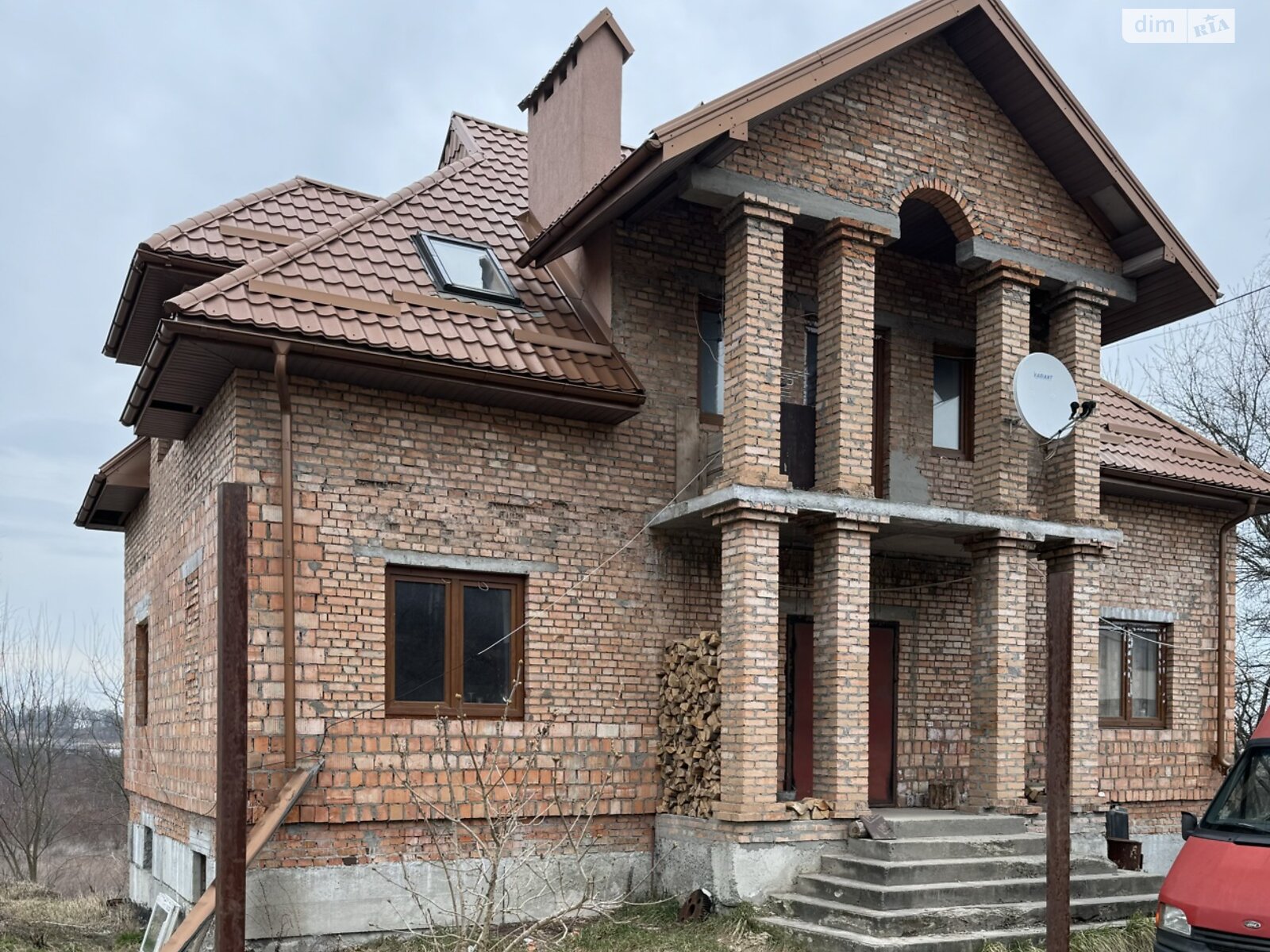 двухэтажный дом, 300 кв. м, кирпич. Продажа в Малехове фото 1