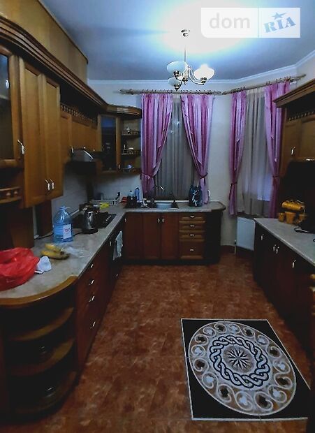 трехэтажный дом с камином, 295 кв. м, пеноблок. Продажа в Малине район Малин фото 1 трехэтажный дом с камином, 295 кв. м, пеноблок. Продажа в Малине район Малин фото 1