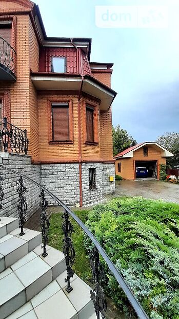 трехэтажный дом с камином, 295 кв. м, пеноблок. Продажа в Малине район Малин фото 1 трехэтажный дом с камином, 295 кв. м, пеноблок. Продажа в Малине район Малин фото 1