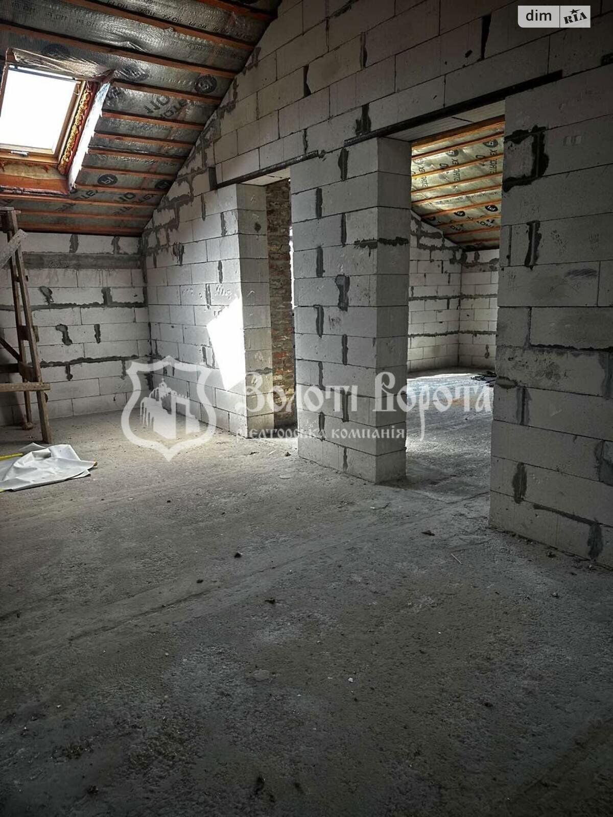 двухэтажный дом, 290 кв. м, кирпич. Продажа в Малютянке фото 1 двухэтажный дом, 290 кв. м, кирпич. Продажа в Малютянке фото 1