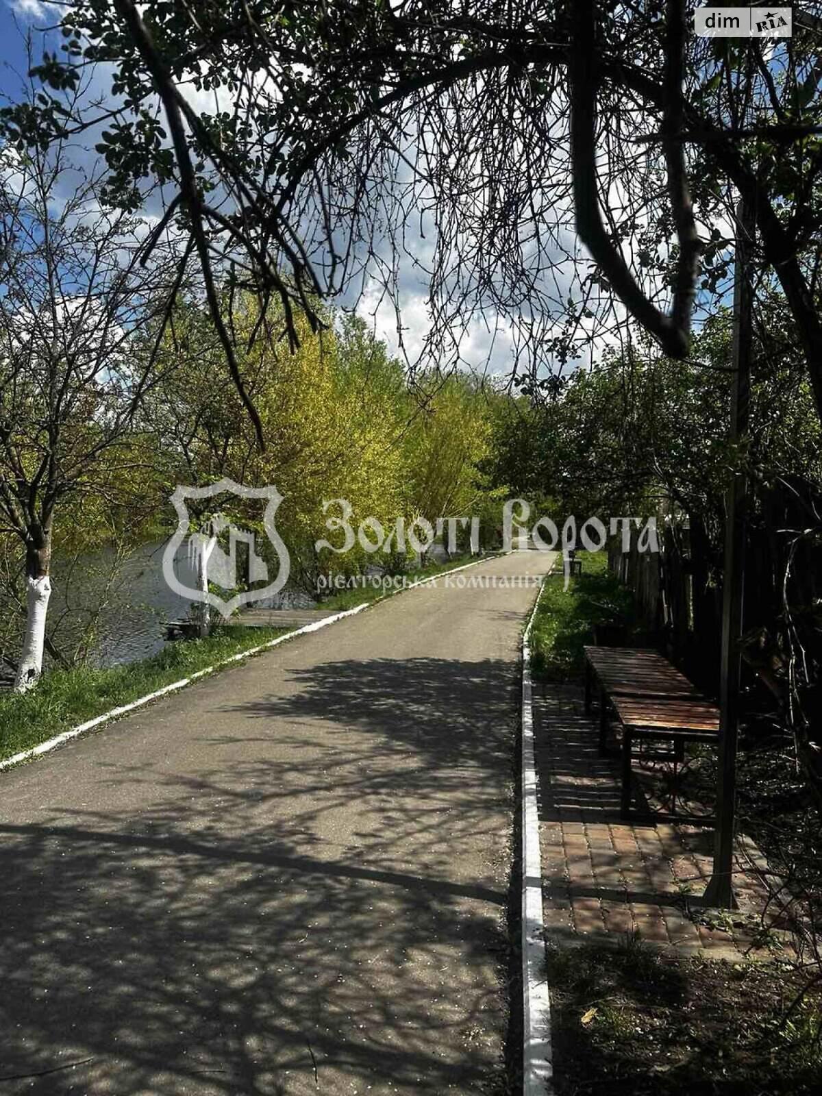 двухэтажный дом, 290 кв. м, кирпич. Продажа в Малютянке фото 1 двухэтажный дом, 290 кв. м, кирпич. Продажа в Малютянке фото 1