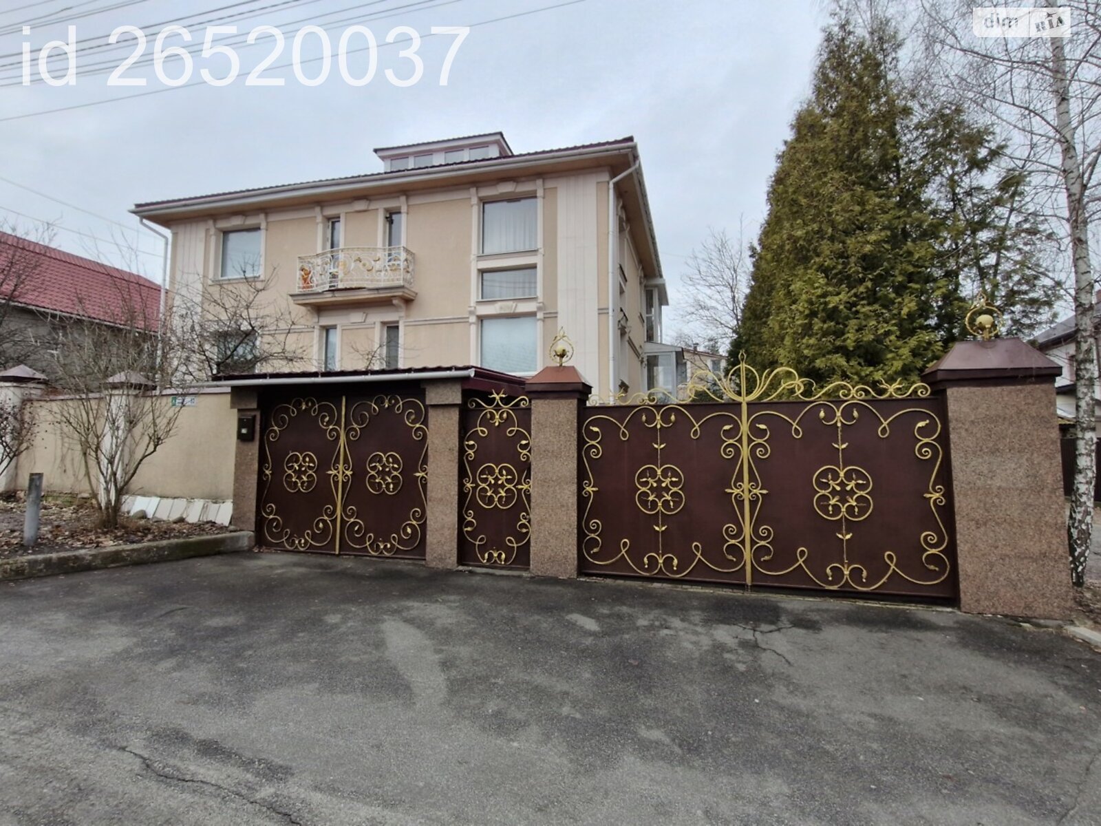 двухэтажный дом с гаражом, 340 кв. м, кирпич. Продажа в Малютянке фото 1