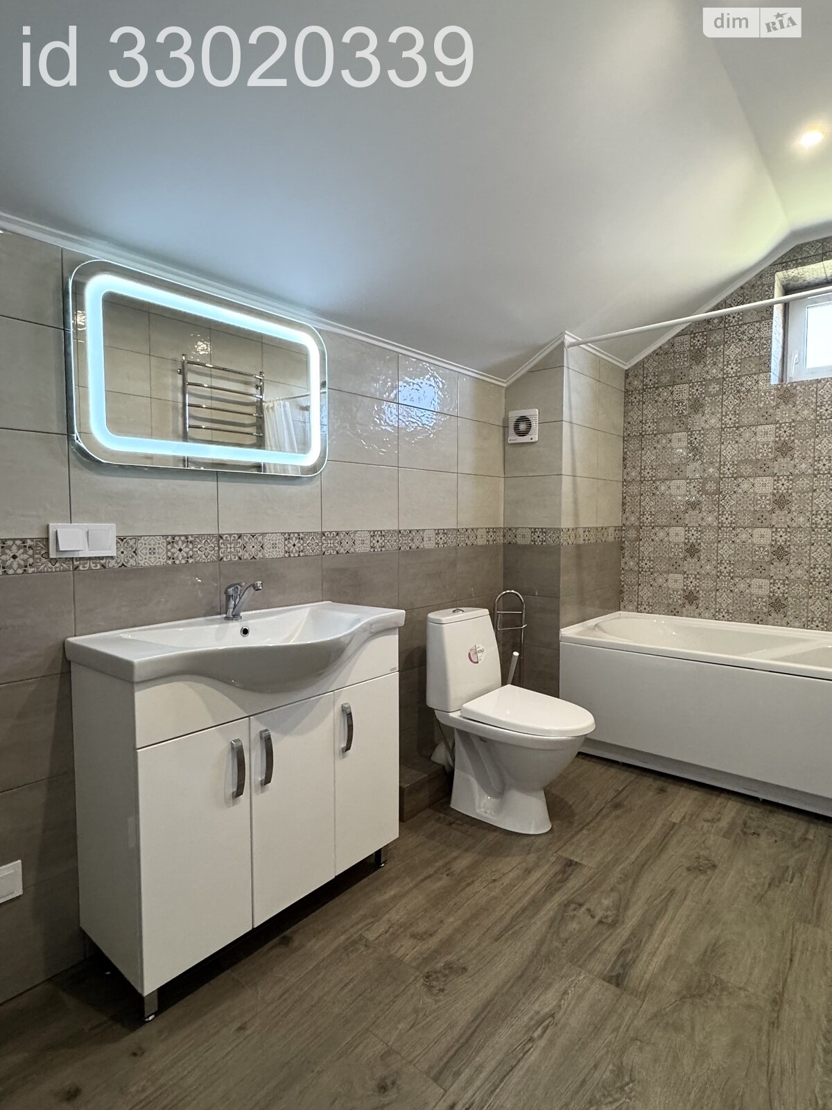 двоповерховий будинок, 115.2 кв. м, цегла. Продаж у Малютянці фото 1 двоповерховий будинок, 115.2 кв. м, цегла. Продаж у Малютянці фото 1