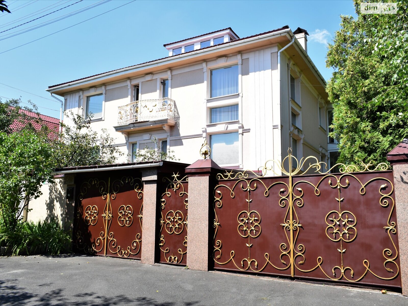 двоповерховий будинок з гаражем, 340 кв. м, цегла. Продаж у Малютянці фото 1 двоповерховий будинок з гаражем, 340 кв. м, цегла. Продаж у Малютянці фото 1