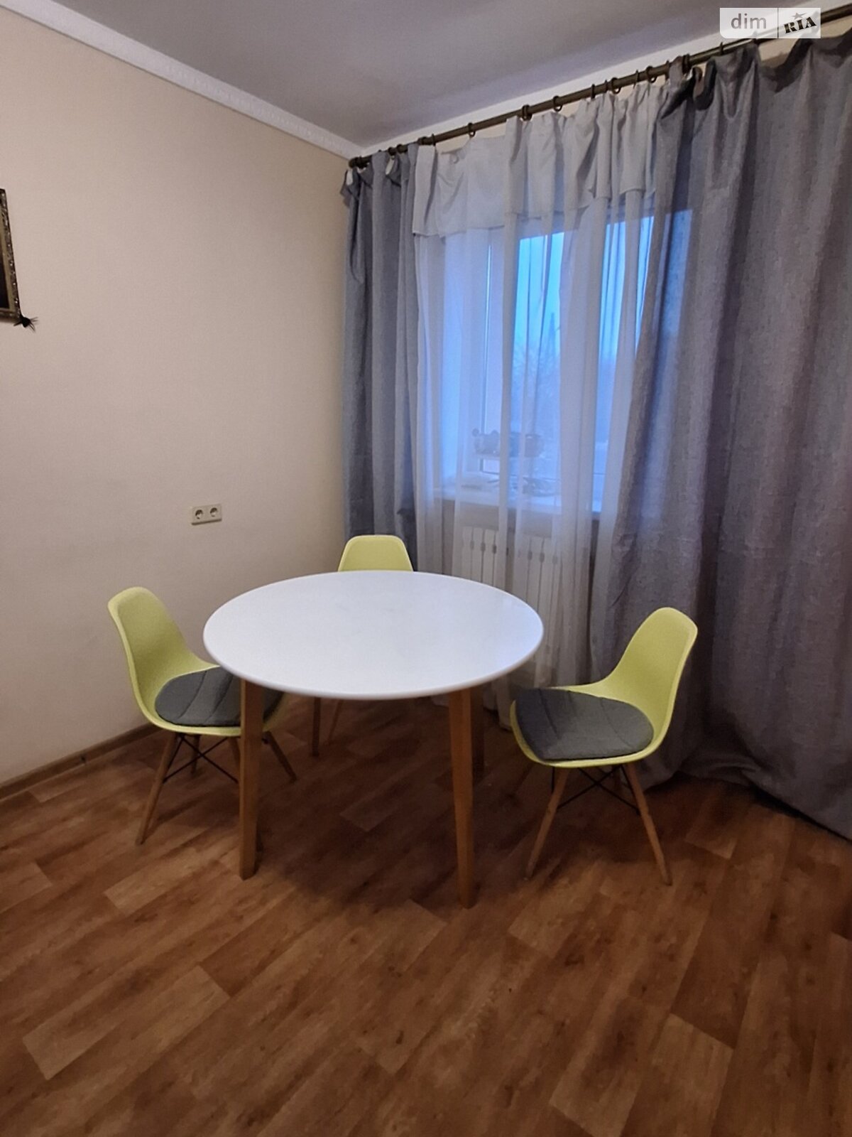 двоповерховий будинок, 240 кв. м, цегла. Продаж у Малому Тростянці фото 1 двоповерховий будинок, 240 кв. м, цегла. Продаж у Малому Тростянці фото 1