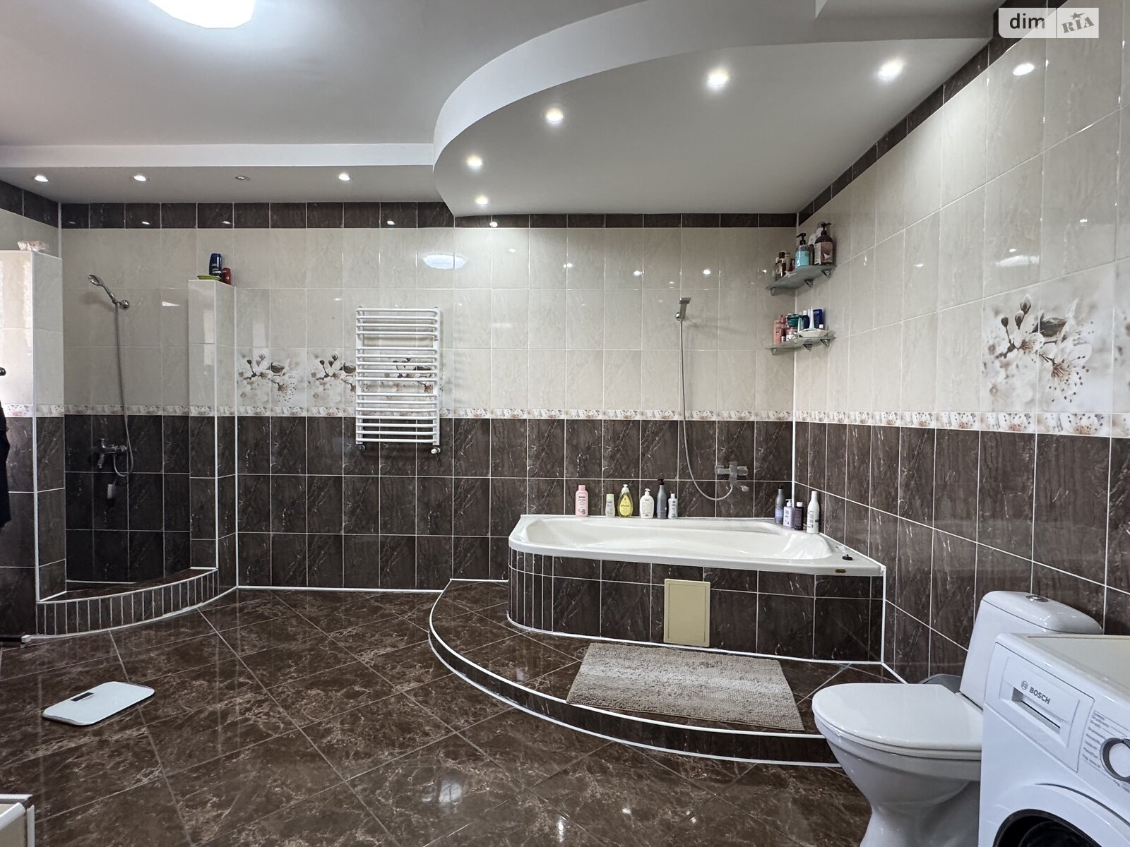 двоповерховий будинок з балконом, 395 кв. м, цегла. Продаж у Мамаївцах фото 1