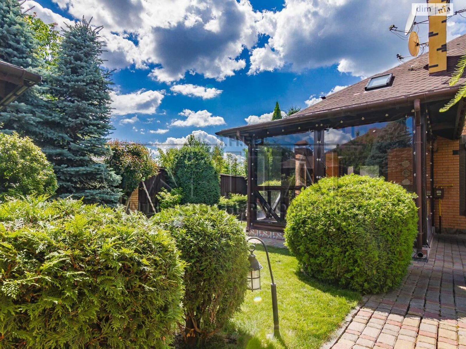 двоповерховий будинок з опаленням, 218 кв. м, цегла. Продаж у Мархалівці фото 1 двоповерховий будинок з опаленням, 218 кв. м, цегла. Продаж у Мархалівці фото 1