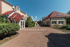 трехэтажный дом с гаражом, 460 кв. м, кирпич. Продажа в Мархалевке фото 2