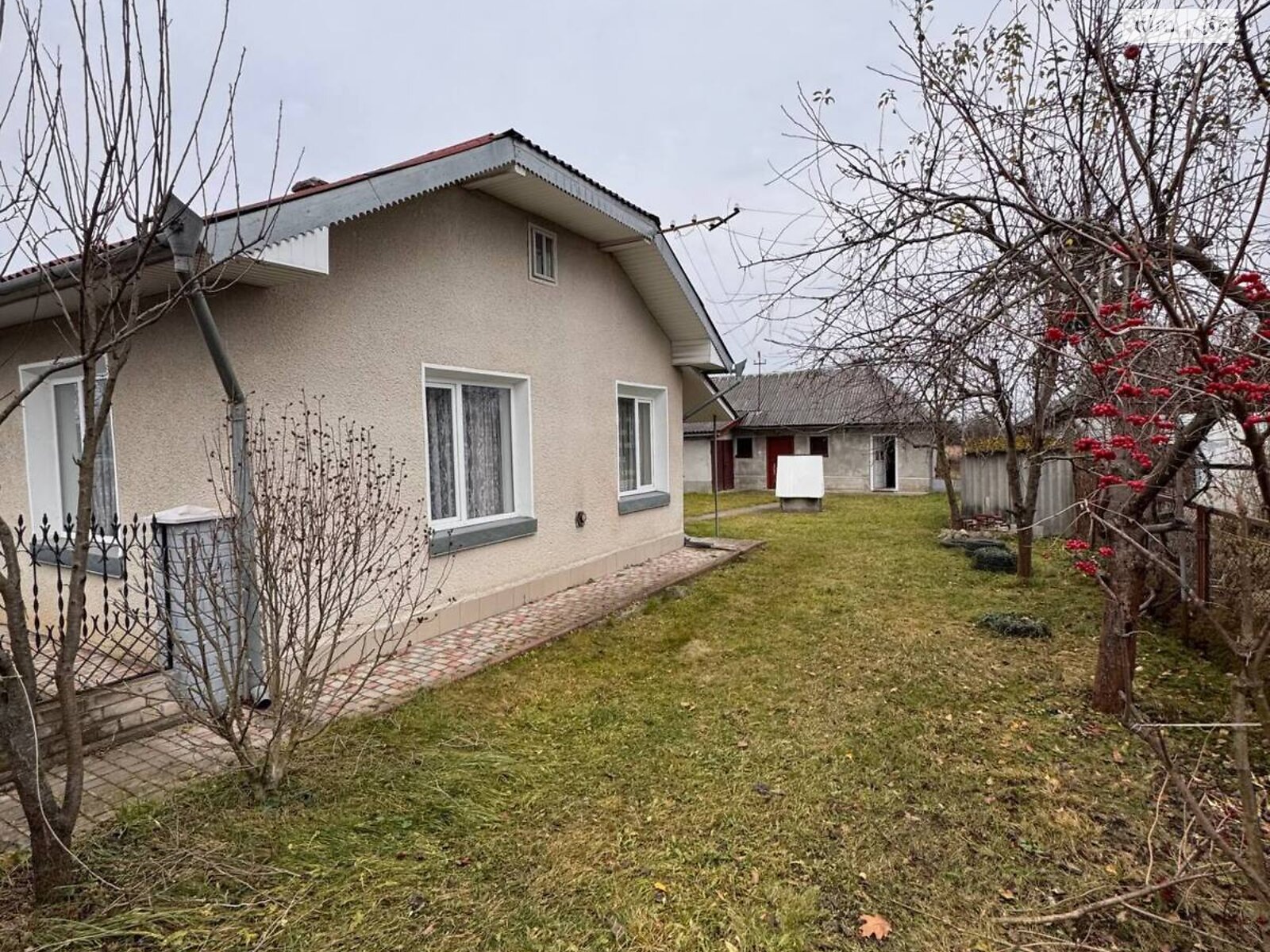 одноповерховий будинок з верандою, 61 кв. м, цегла. Продаж у Марківцях фото 1