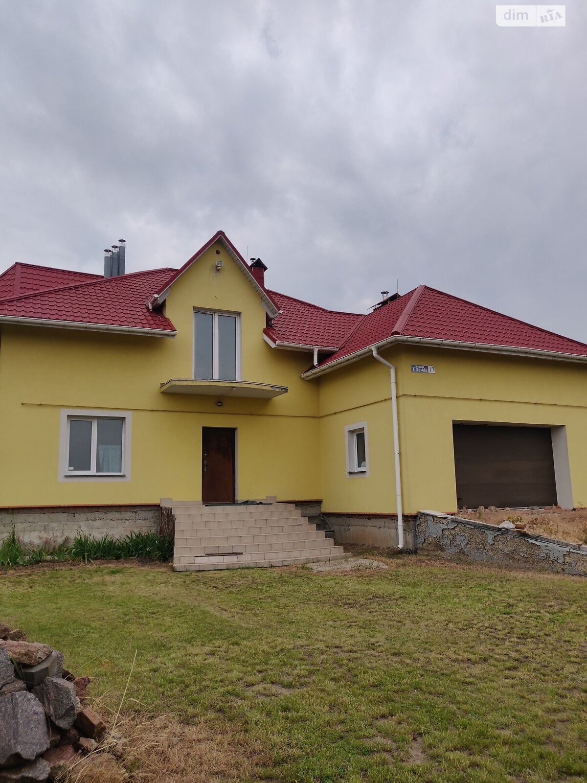 двоповерховий будинок з гаражем, 300 кв. м, цегла. Продаж у Мартусівці фото 1 двоповерховий будинок з гаражем, 300 кв. м, цегла. Продаж у Мартусівці фото 1