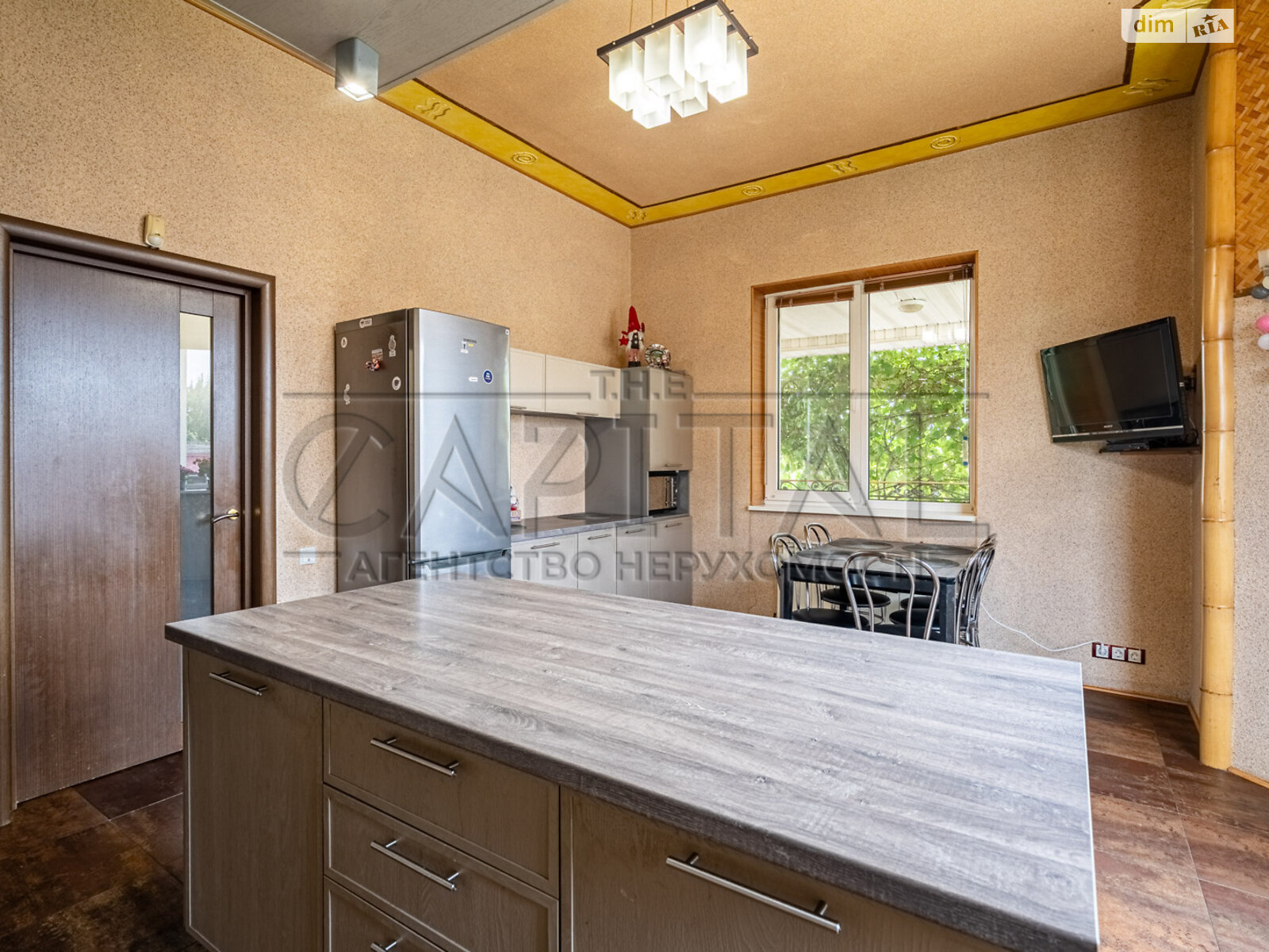двухэтажный дом с отоплением, 292.5 кв. м, кирпич. Продажа в Мартусовке фото 1 двухэтажный дом с отоплением, 292.5 кв. м, кирпич. Продажа в Мартусовке фото 1
