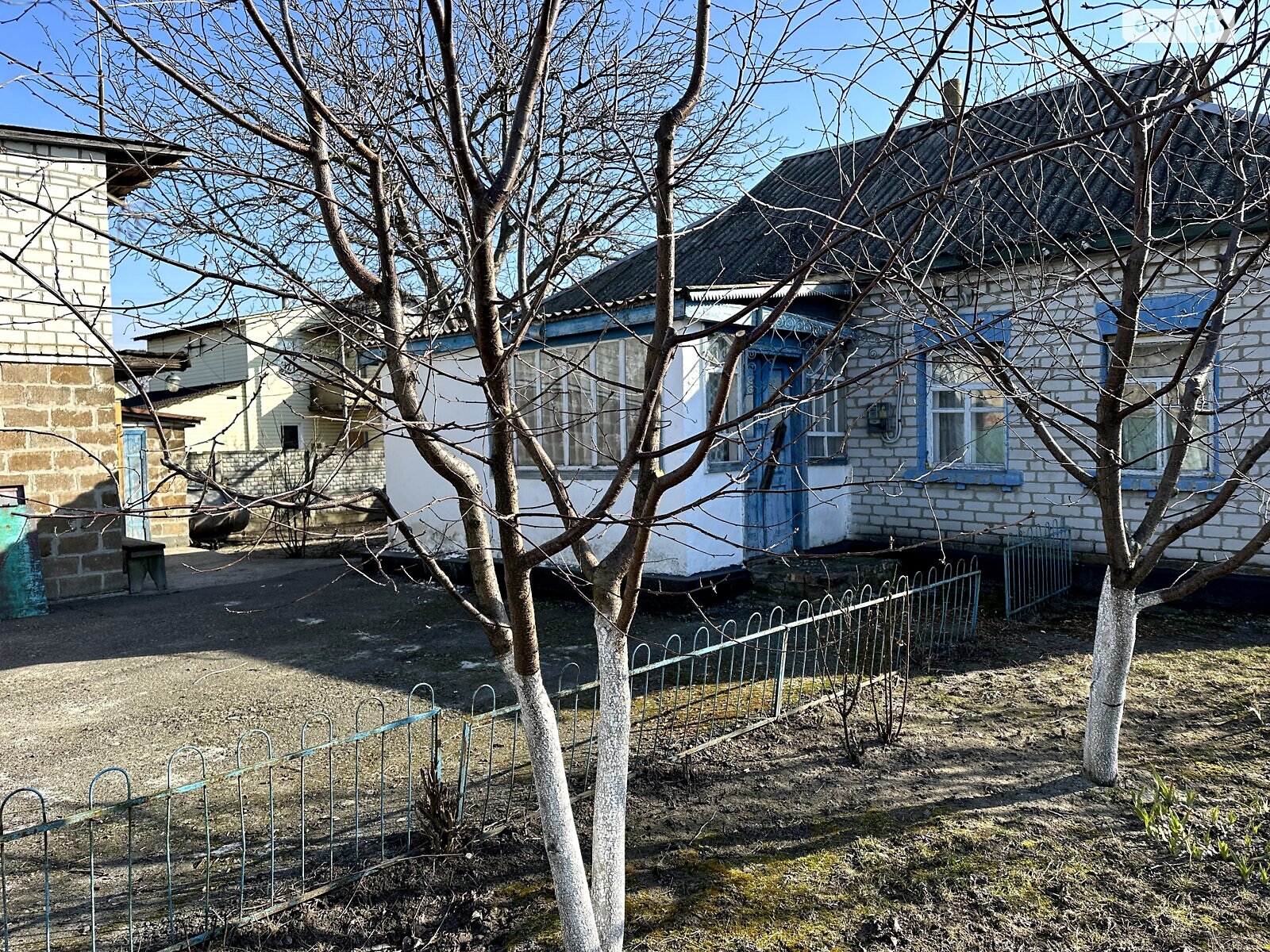 одноэтажный дом, 95 кв. м, дерево и кирпич. Продажа в Мартусовке фото 1 одноэтажный дом, 95 кв. м, дерево и кирпич. Продажа в Мартусовке фото 1