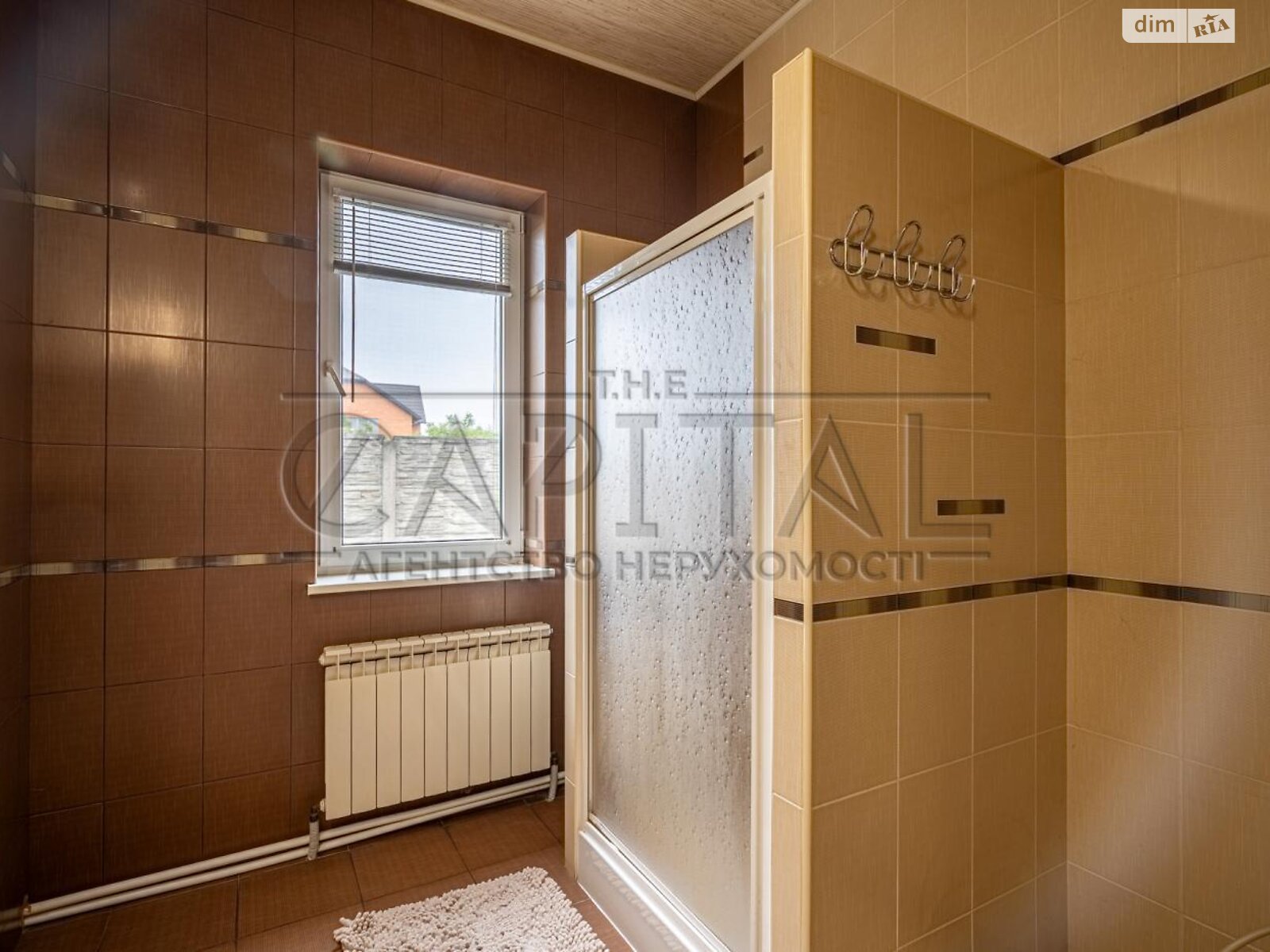 двоповерховий будинок з опаленням, 292.5 кв. м, цегла. Продаж у Мартусівці фото 1 двоповерховий будинок з опаленням, 292.5 кв. м, цегла. Продаж у Мартусівці фото 1