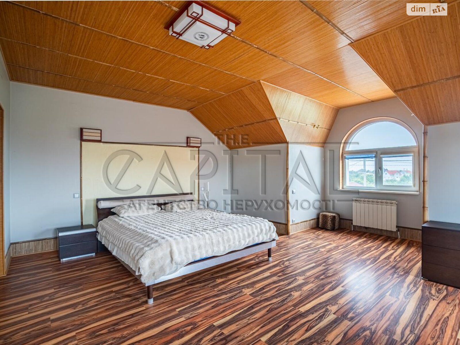 двоповерховий будинок з опаленням, 292.5 кв. м, цегла. Продаж у Мартусівці фото 1 двоповерховий будинок з опаленням, 292.5 кв. м, цегла. Продаж у Мартусівці фото 1