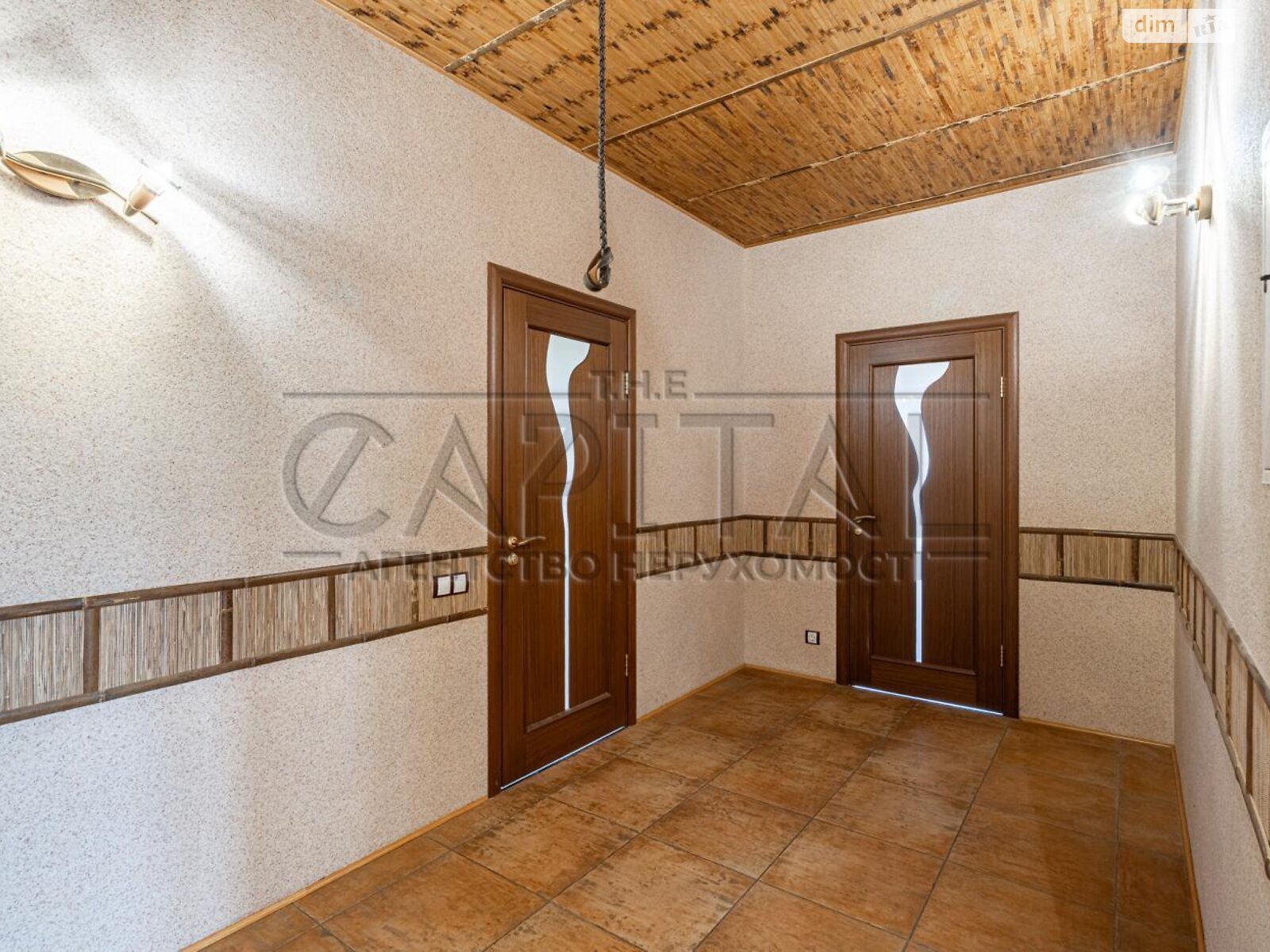 двоповерховий будинок з опаленням, 292.5 кв. м, цегла. Продаж у Мартусівці фото 1 двоповерховий будинок з опаленням, 292.5 кв. м, цегла. Продаж у Мартусівці фото 1