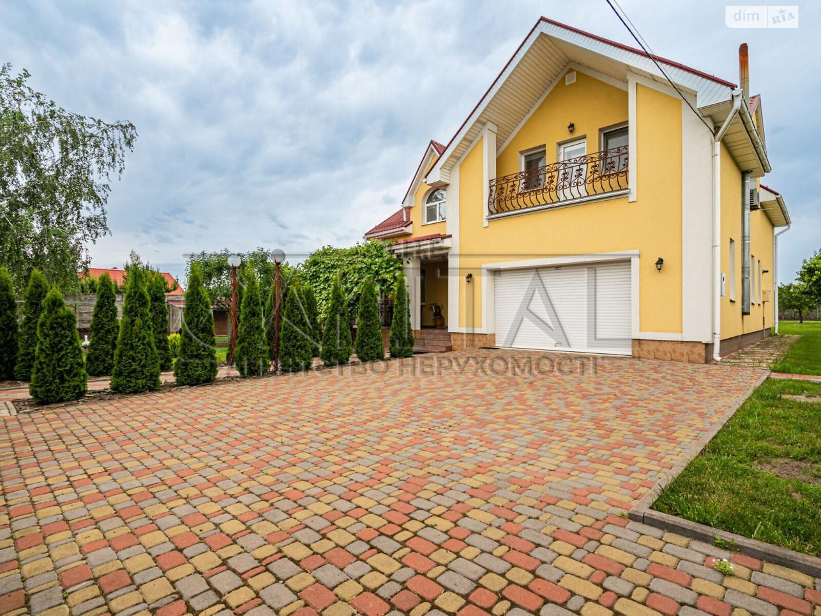 двоповерховий будинок з опаленням, 292.5 кв. м, цегла. Продаж у Мартусівці фото 1 двоповерховий будинок з опаленням, 292.5 кв. м, цегла. Продаж у Мартусівці фото 1