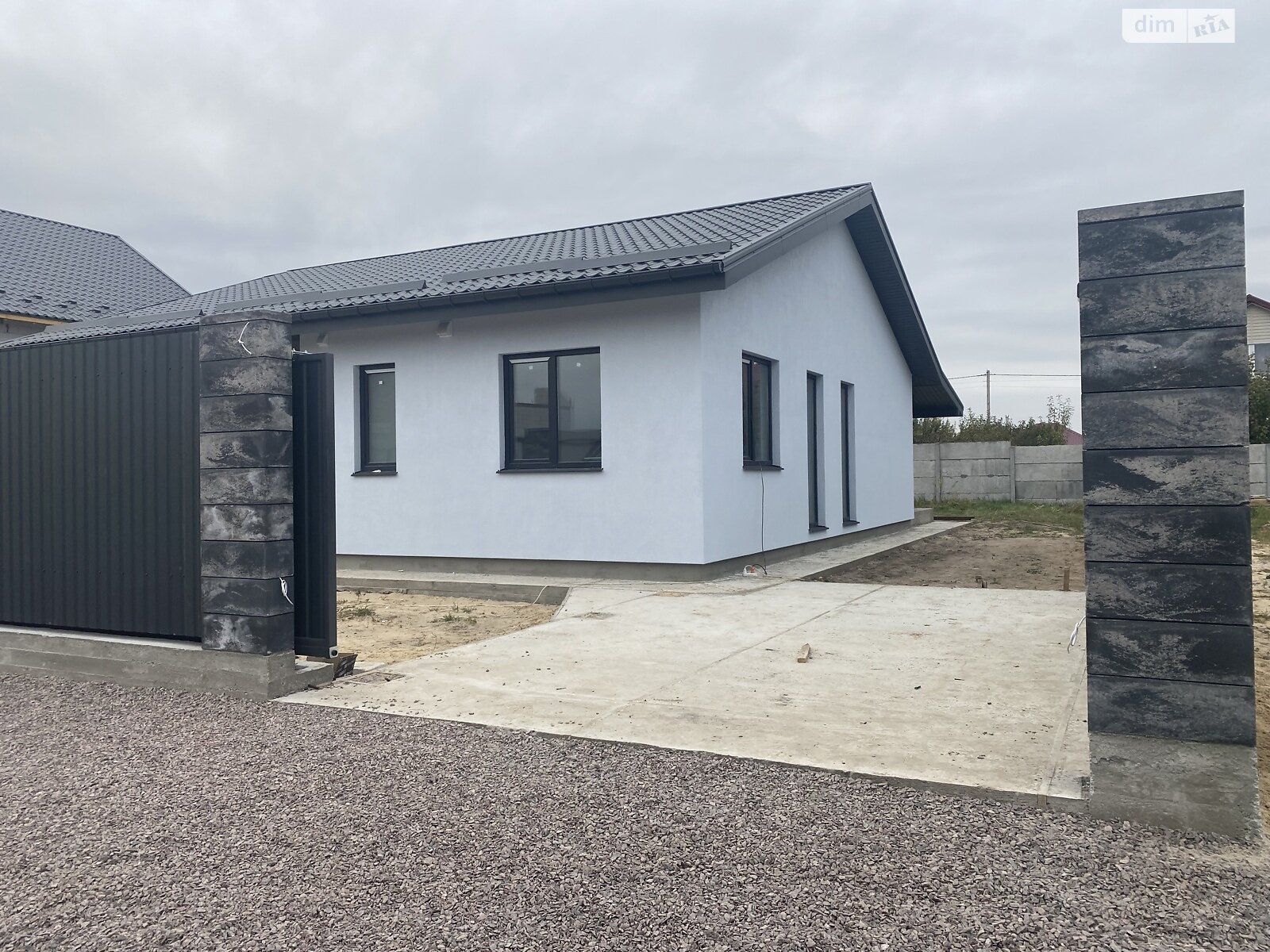 одноэтажный дом, 105 кв. м, пеноблок. Продажа в Мартусовке фото 1