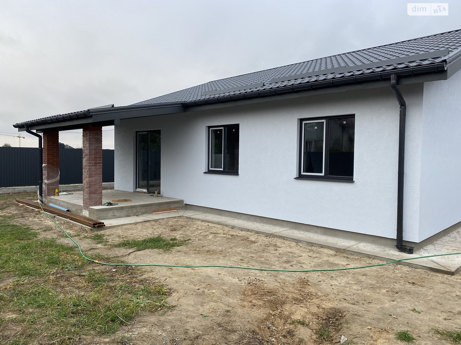 одноэтажный дом, 105 кв. м, пеноблок. Продажа в Мартусовке фото 1