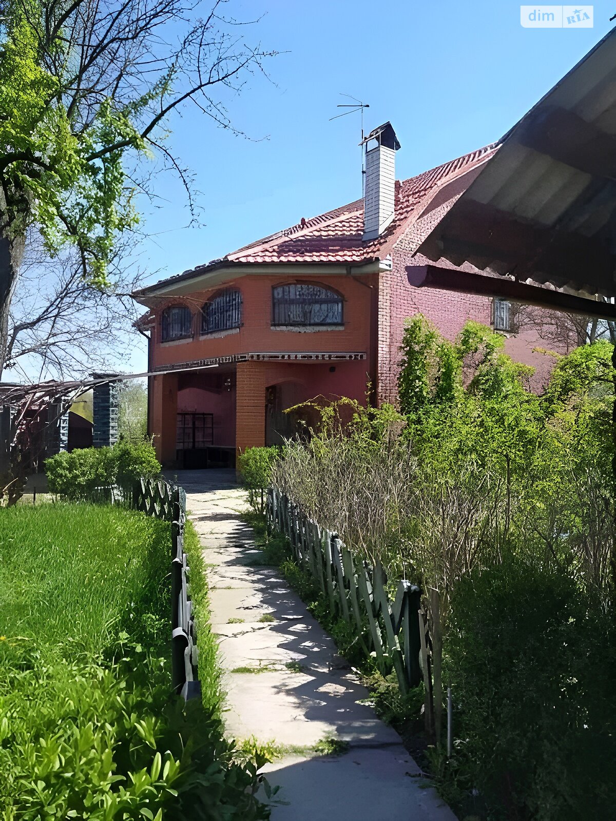 двухэтажный дом беседка, 200 кв. м, кирпич. Продажа в Марьяновке фото 1 двухэтажный дом беседка, 200 кв. м, кирпич. Продажа в Марьяновке фото 1