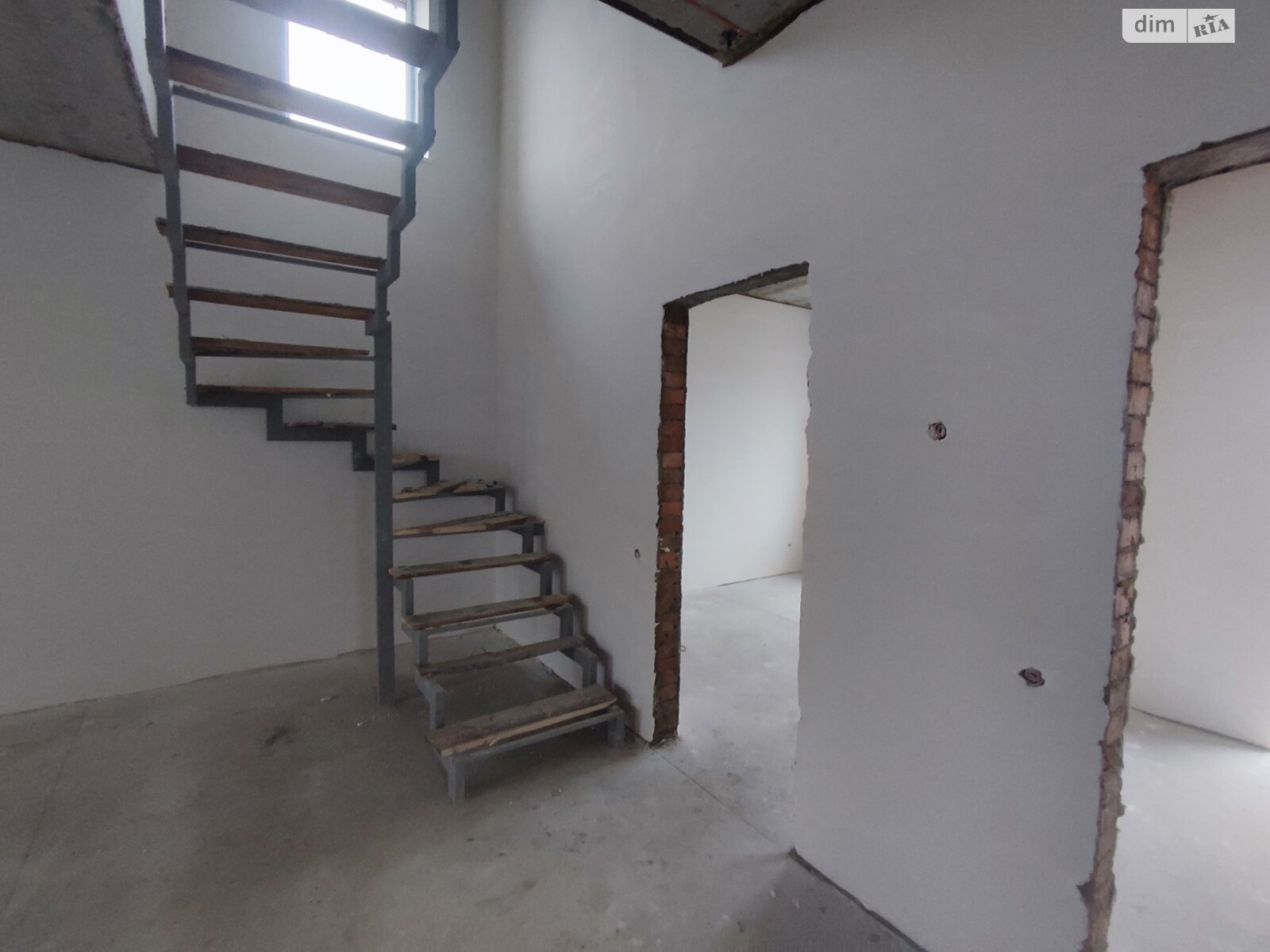 двухэтажный дом, 120 кв. м, кирпич. Продажа в Майдане-Чапельском фото 1