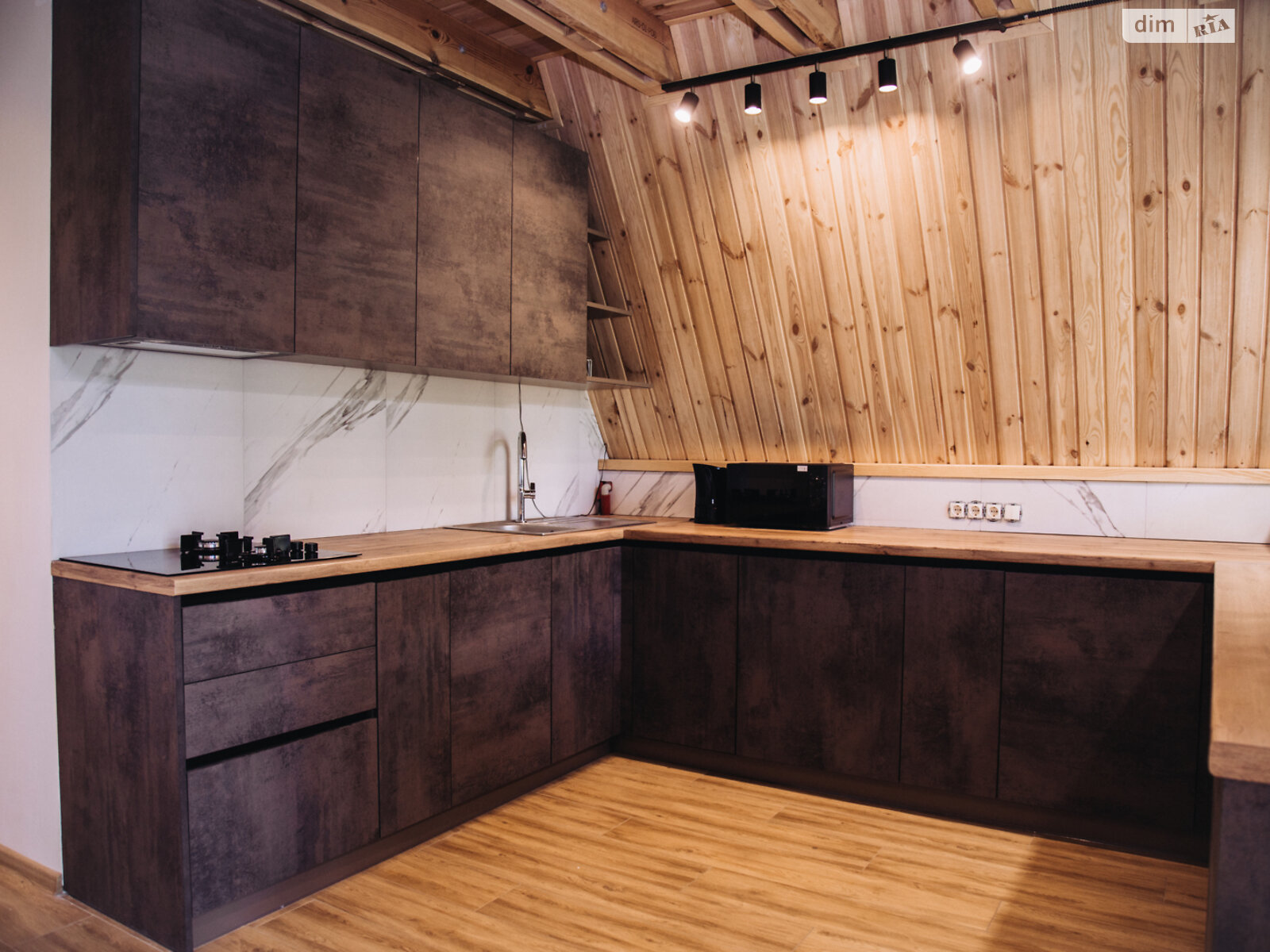 двухэтажный дом, 100 кв. м, монолит. Продажа в Медведке фото 1