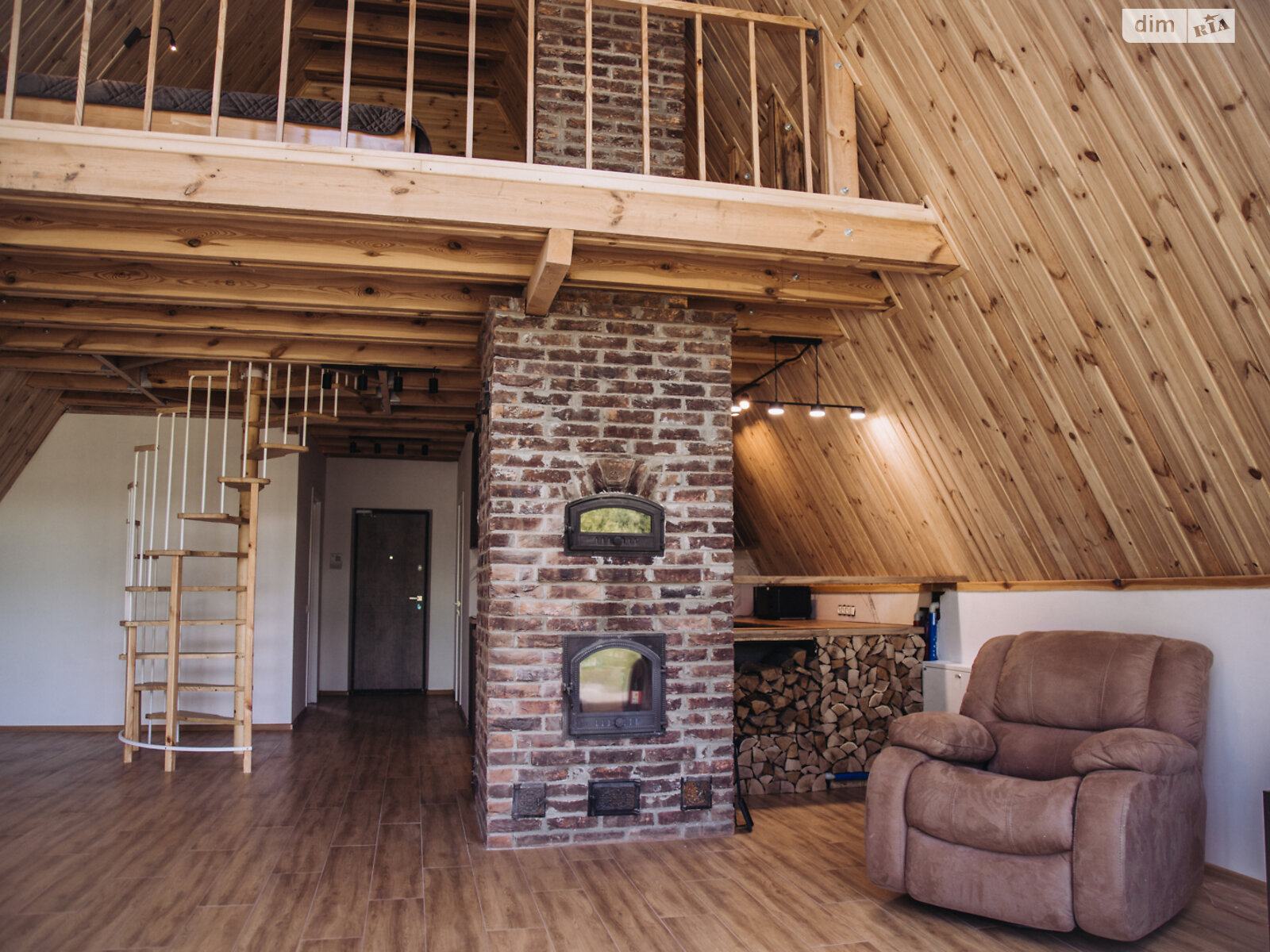 двухэтажный дом, 100 кв. м, монолит. Продажа в Медведке фото 1