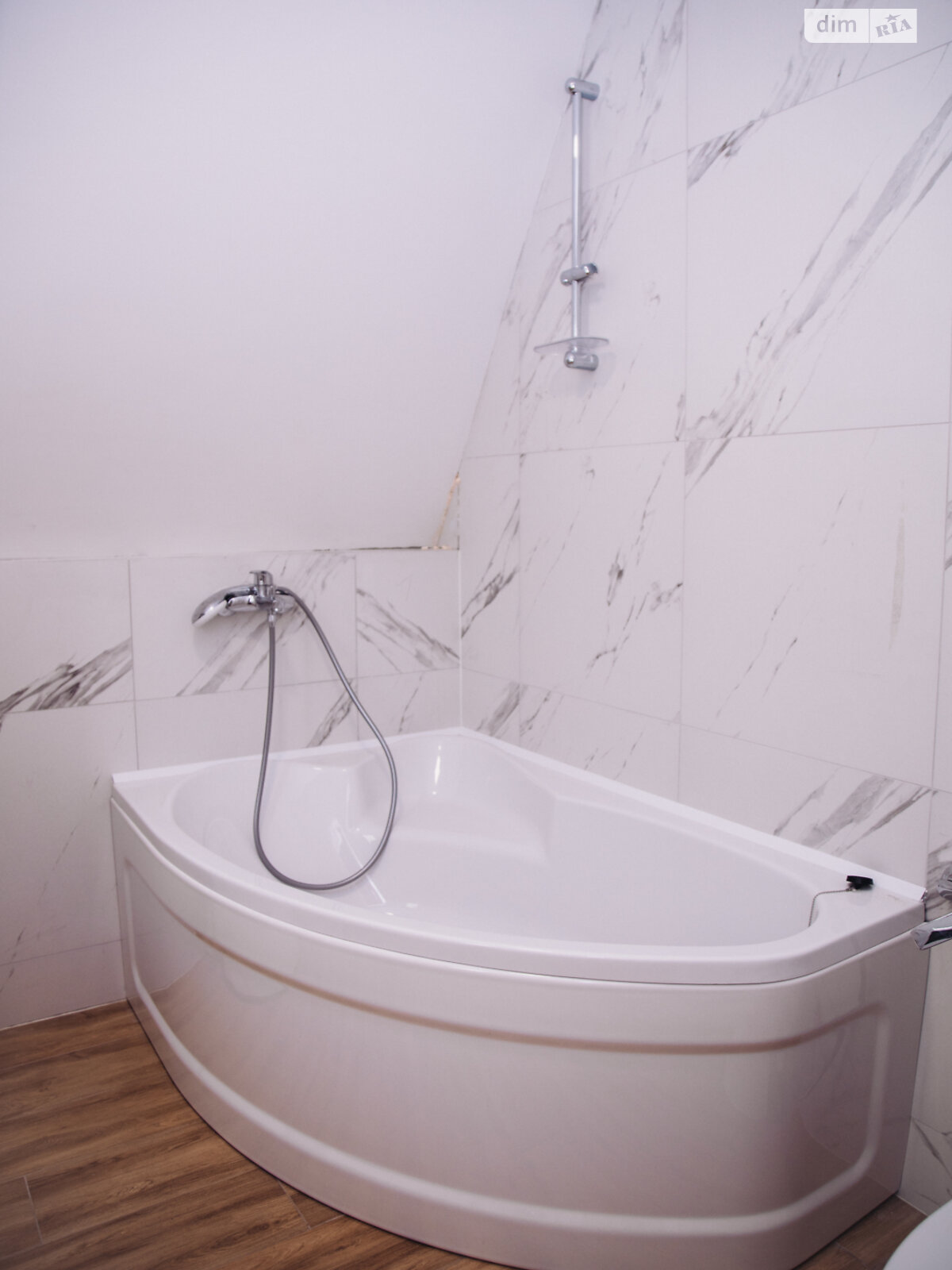 двухэтажный дом, 100 кв. м, монолит. Продажа в Медведке фото 1