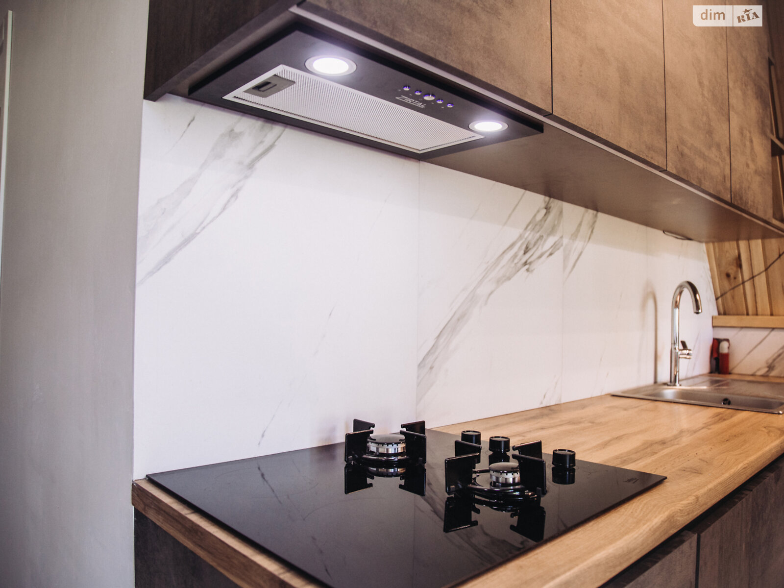 двухэтажный дом, 100 кв. м, монолит. Продажа в Медведке фото 1