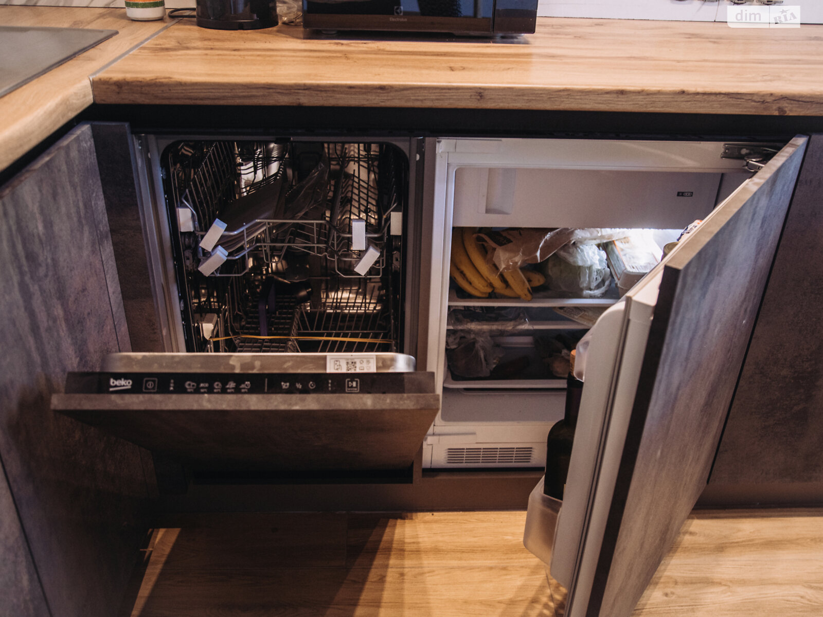 двухэтажный дом, 100 кв. м, монолит. Продажа в Медведке фото 1