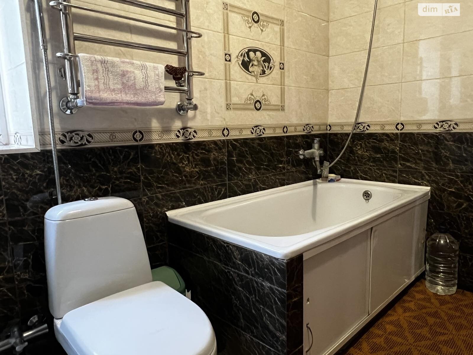 двухэтажный дом, 177.8 кв. м, бутовый камень. Продажа в Медвежьем Ушке фото 1 двухэтажный дом, 177.8 кв. м, бутовый камень. Продажа в Медвежьем Ушке фото 1