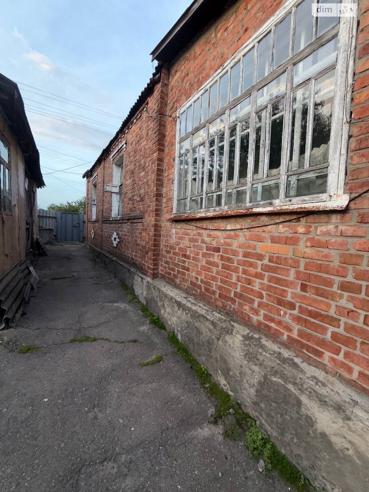 одноэтажный дом с гаражом, 83 кв. м, кирпич. Продажа в Мерефе фото 1 одноэтажный дом с гаражом, 83 кв. м, кирпич. Продажа в Мерефе фото 1
