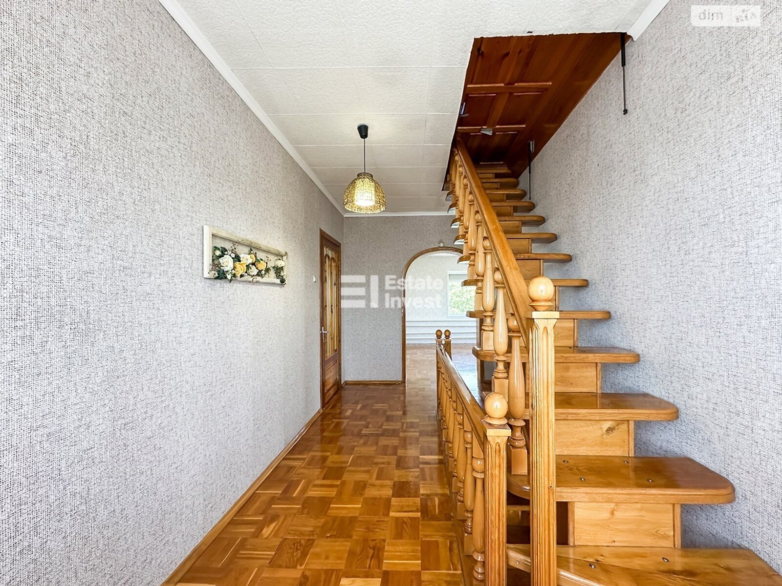 двоповерховий будинок з гаражем, 220 кв. м, цегла. Продаж у Мерефі фото 1 двоповерховий будинок з гаражем, 220 кв. м, цегла. Продаж у Мерефі фото 1