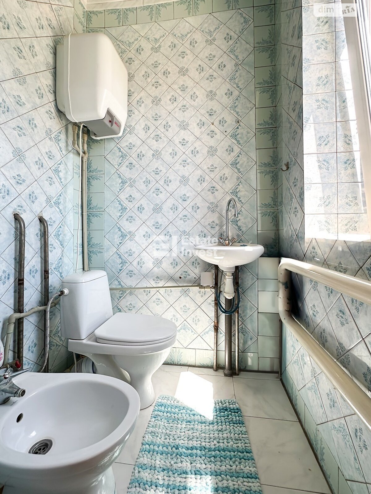 двоповерховий будинок з гаражем, 220 кв. м, цегла. Продаж у Мерефі фото 1 двоповерховий будинок з гаражем, 220 кв. м, цегла. Продаж у Мерефі фото 1