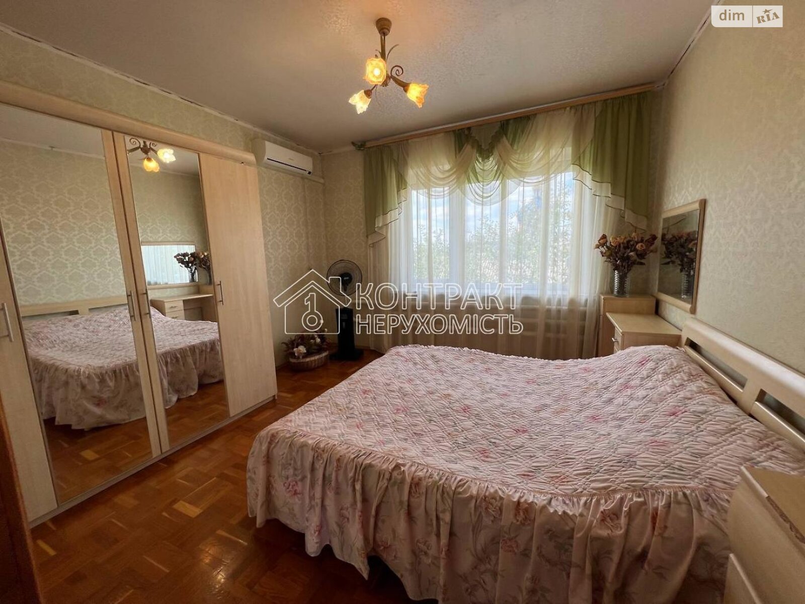 двухэтажный дом, 220 кв. м, кирпич. Продажа в Мерефе фото 1 двухэтажный дом, 220 кв. м, кирпич. Продажа в Мерефе фото 1