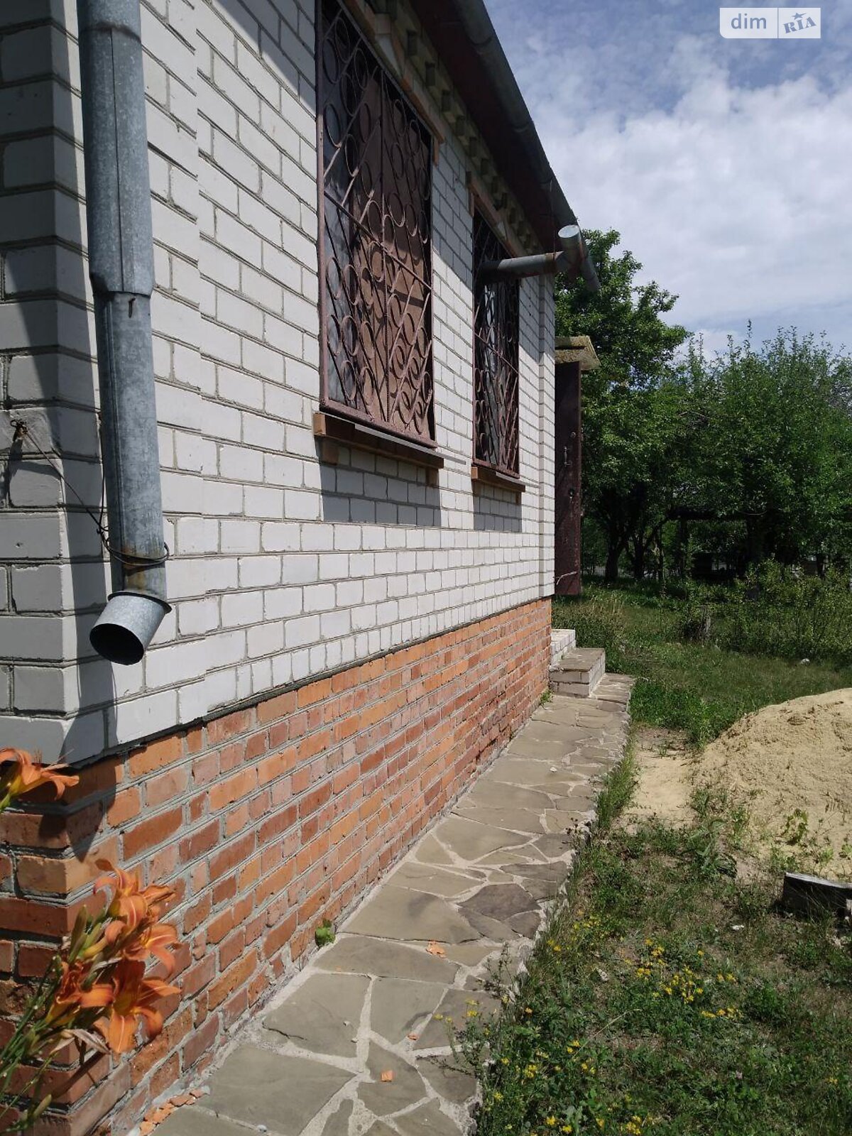 двухэтажный дом, 55 кв. м, кирпич. Продажа в Мерефе фото 1 двухэтажный дом, 55 кв. м, кирпич. Продажа в Мерефе фото 1