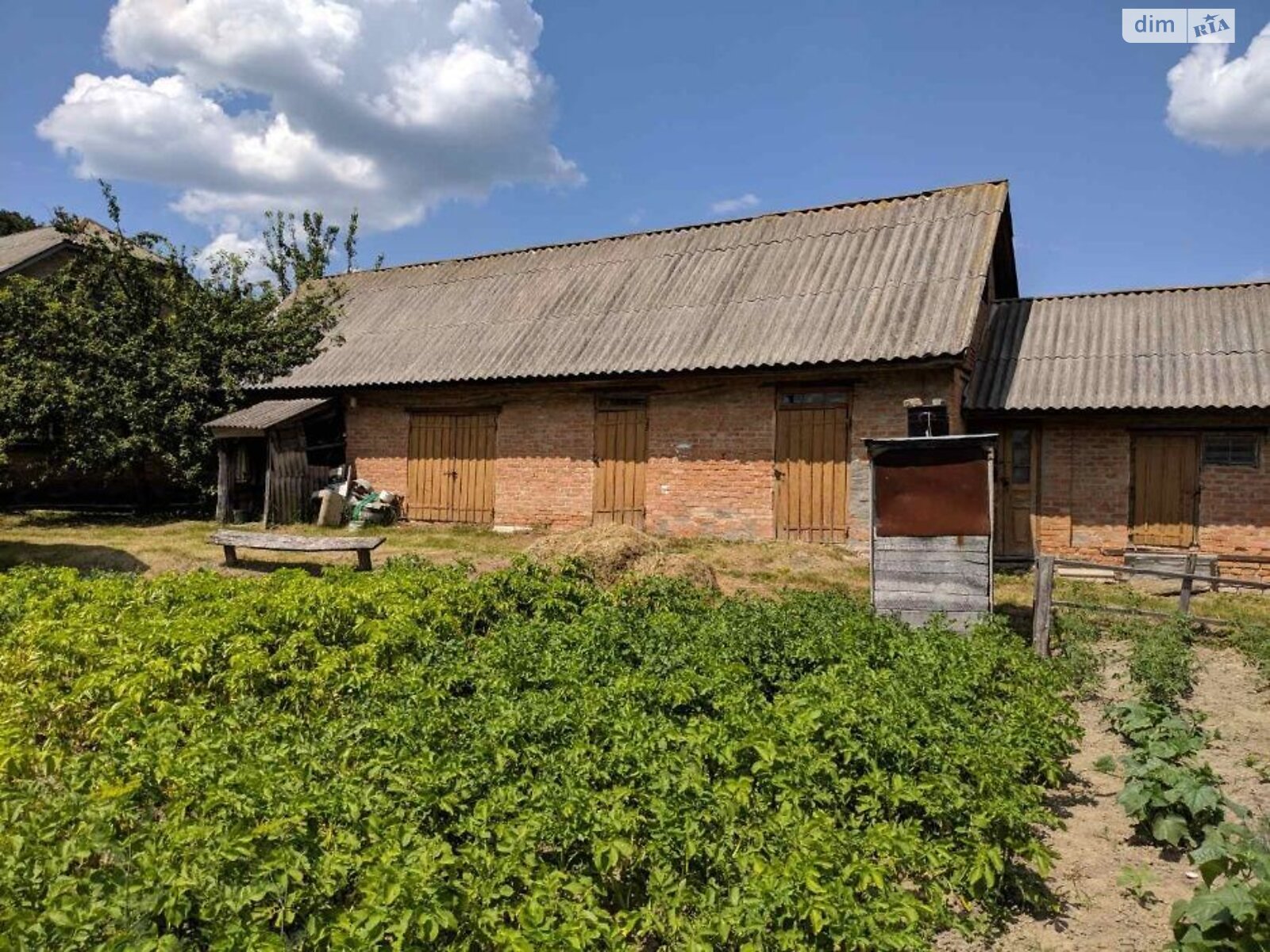 одноэтажный дом с гаражом, 87.5 кв. м, кирпич. Продажа в Мгаре фото 1 одноэтажный дом с гаражом, 87.5 кв. м, кирпич. Продажа в Мгаре фото 1