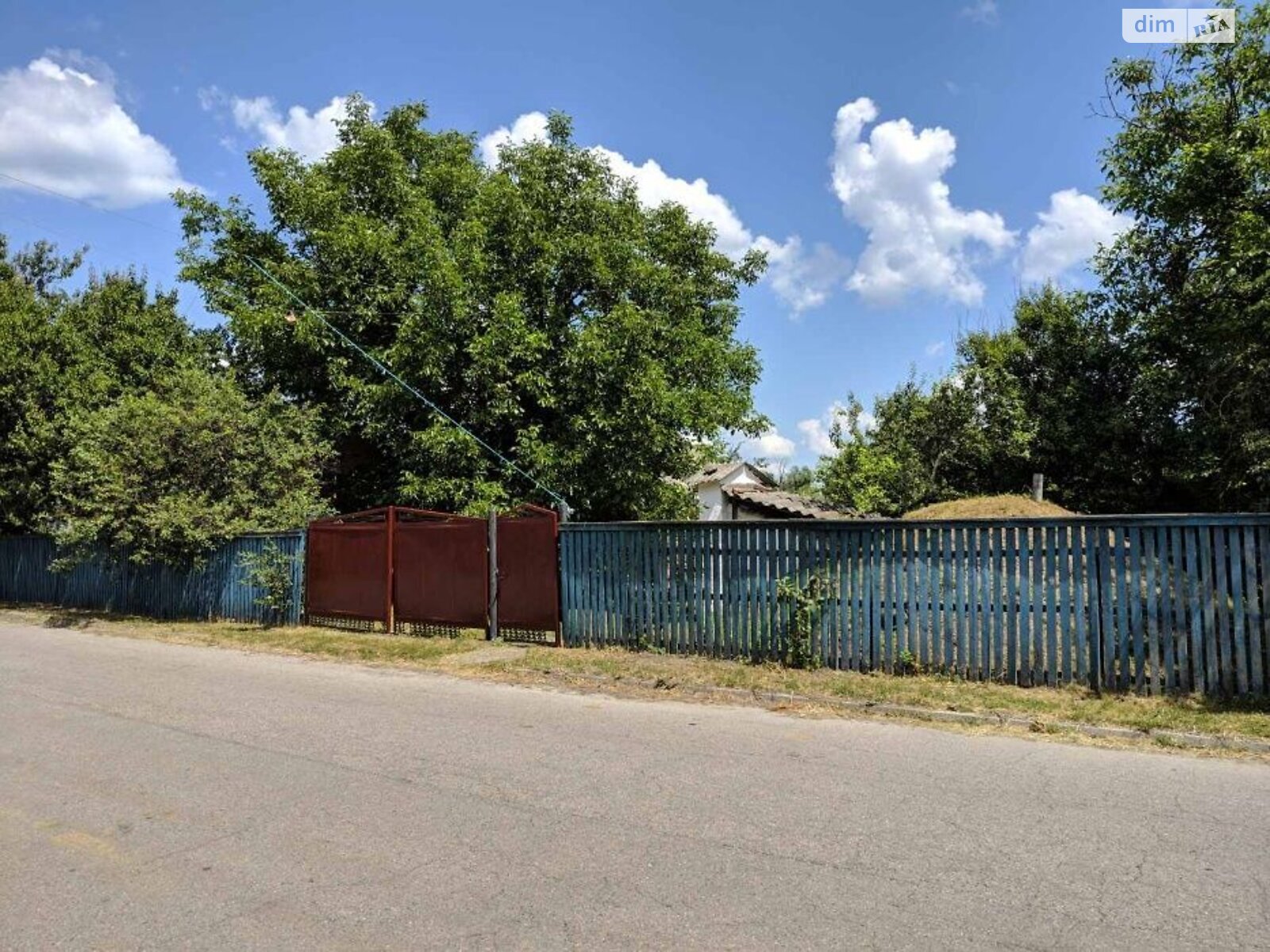 одноэтажный дом с гаражом, 87.5 кв. м, кирпич. Продажа в Мгаре фото 1 одноэтажный дом с гаражом, 87.5 кв. м, кирпич. Продажа в Мгаре фото 1