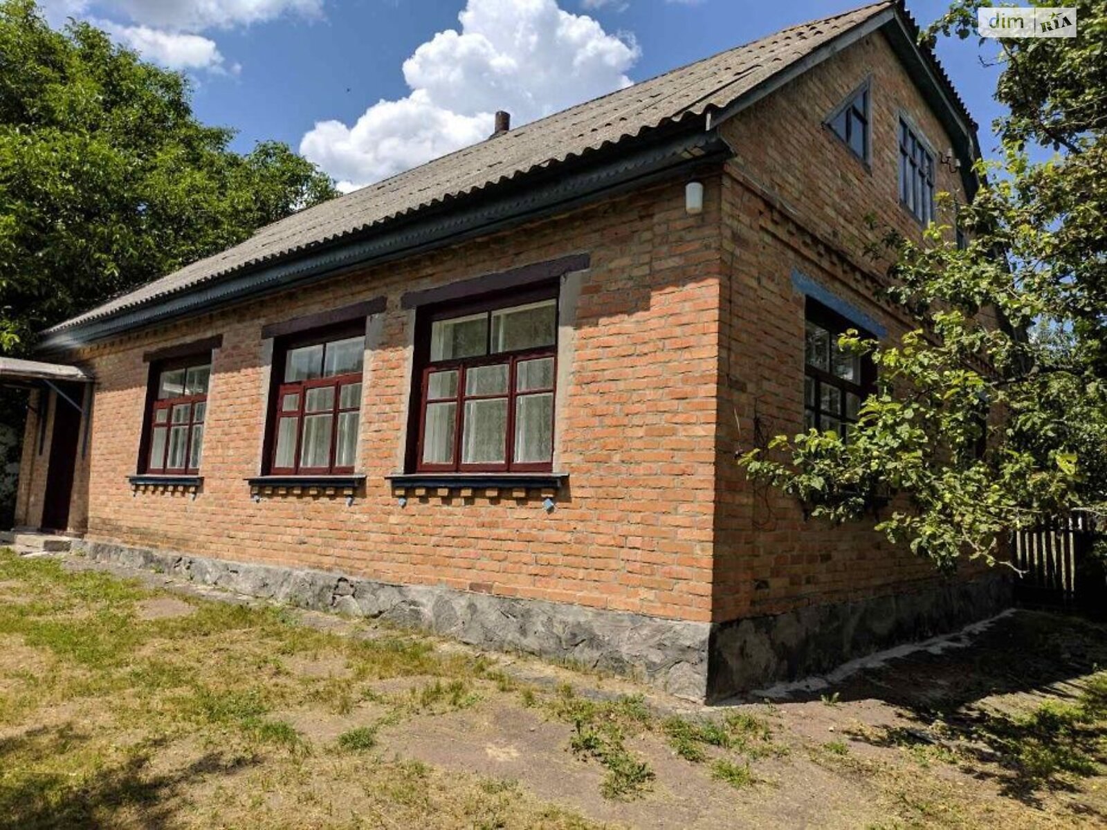 одноэтажный дом с гаражом, 87.5 кв. м, кирпич. Продажа в Мгаре фото 1 одноэтажный дом с гаражом, 87.5 кв. м, кирпич. Продажа в Мгаре фото 1