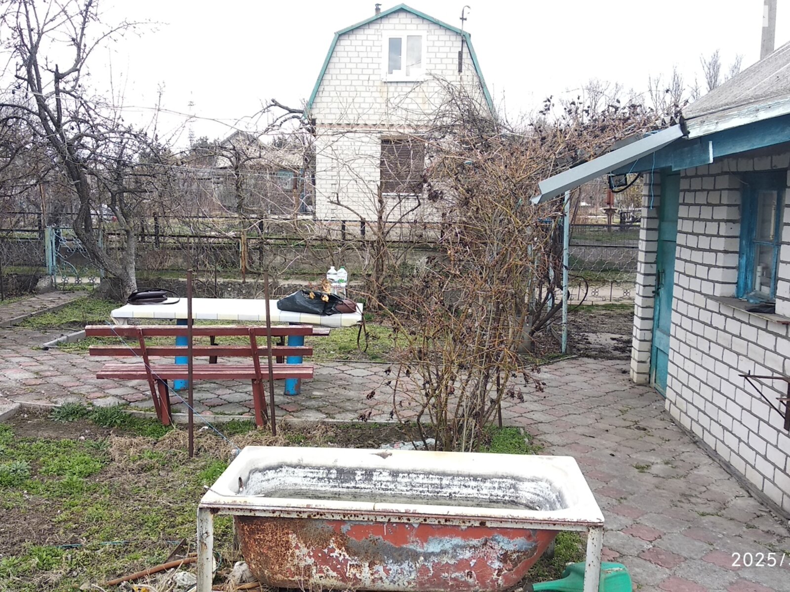 двоповерховий будинок, 35 кв. м, цегла. Продаж у Михайленках фото 1 двоповерховий будинок, 35 кв. м, цегла. Продаж у Михайленках фото 1