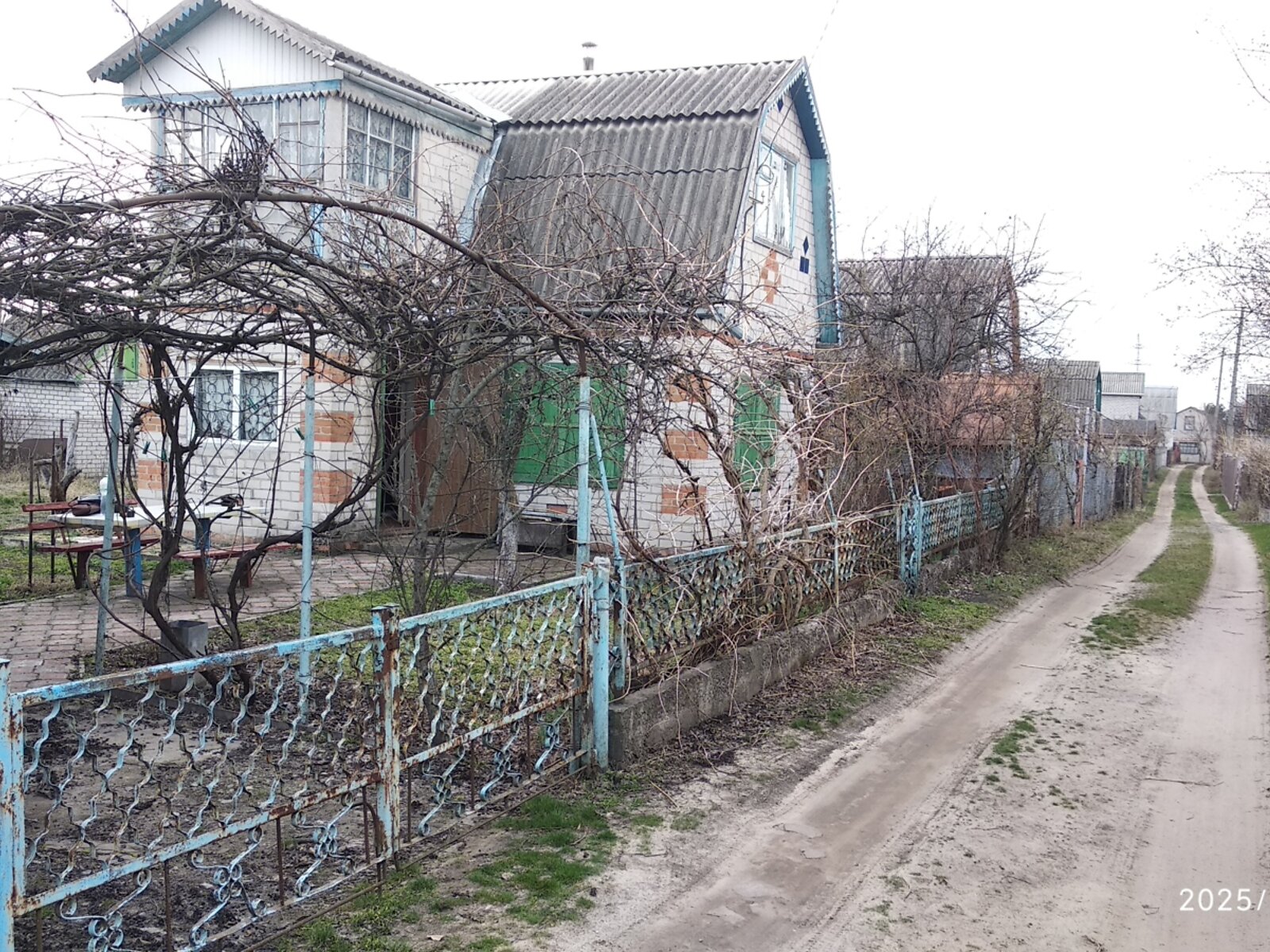 двоповерховий будинок, 35 кв. м, цегла. Продаж у Михайленках фото 1 двоповерховий будинок, 35 кв. м, цегла. Продаж у Михайленках фото 1