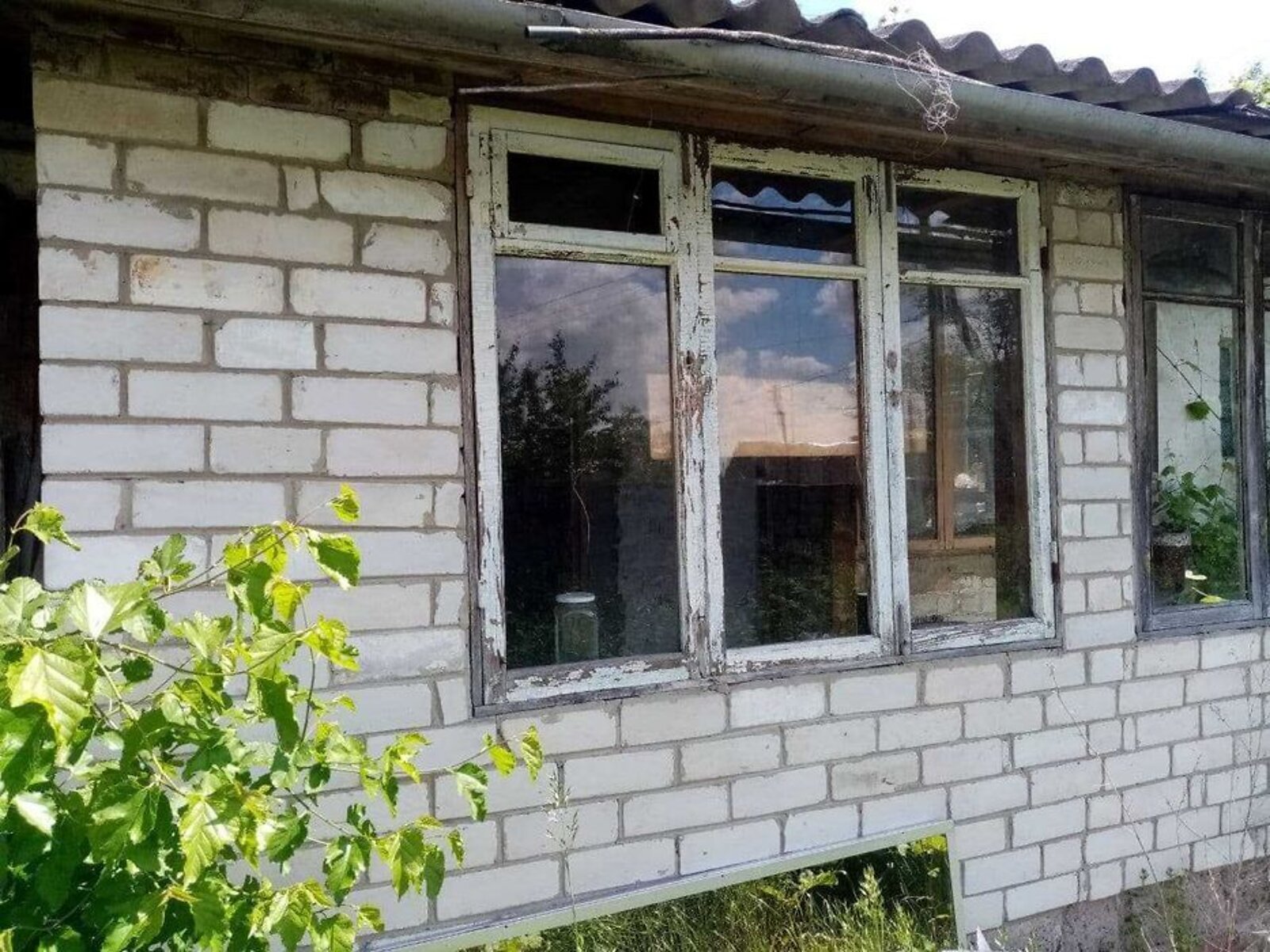 одноповерховий будинок з гаражем, 75 кв. м, дерево та цегла. Продаж у Михайло-Коцюбинському фото 1 одноповерховий будинок з гаражем, 75 кв. м, дерево та цегла. Продаж у Михайло-Коцюбинському фото 1