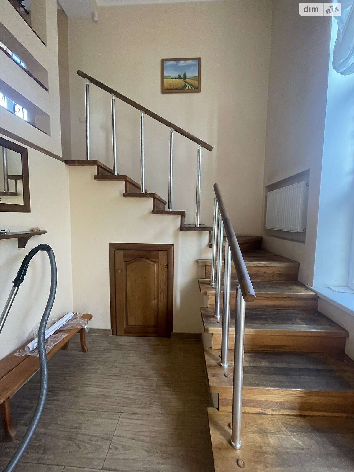 трехэтажный дом с верандой, 150.3 кв. м, кирпич. Продажа в Михайловке-Рубежовке фото 1