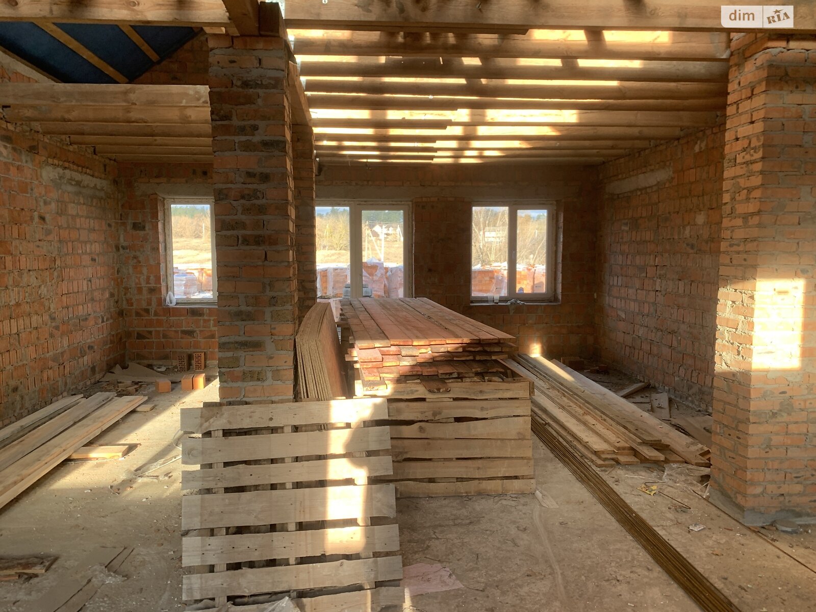 двухэтажный дом с отоплением, 120 кв. м, кирпич. Продажа в Михайловке-Рубежовке фото 1 двухэтажный дом с отоплением, 120 кв. м, кирпич. Продажа в Михайловке-Рубежовке фото 1