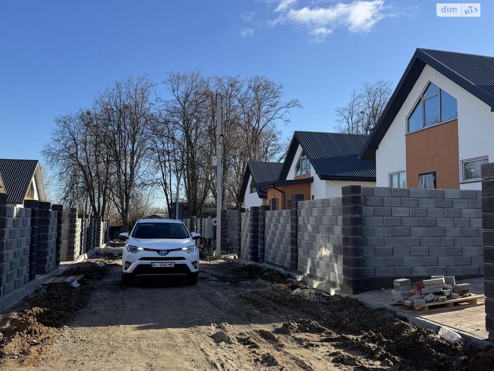 двоповерховий будинок з опаленням, 120 кв. м, цегла. Продаж у Михайлівці-Рубежівці фото 1 двоповерховий будинок з опаленням, 120 кв. м, цегла. Продаж у Михайлівці-Рубежівці фото 1