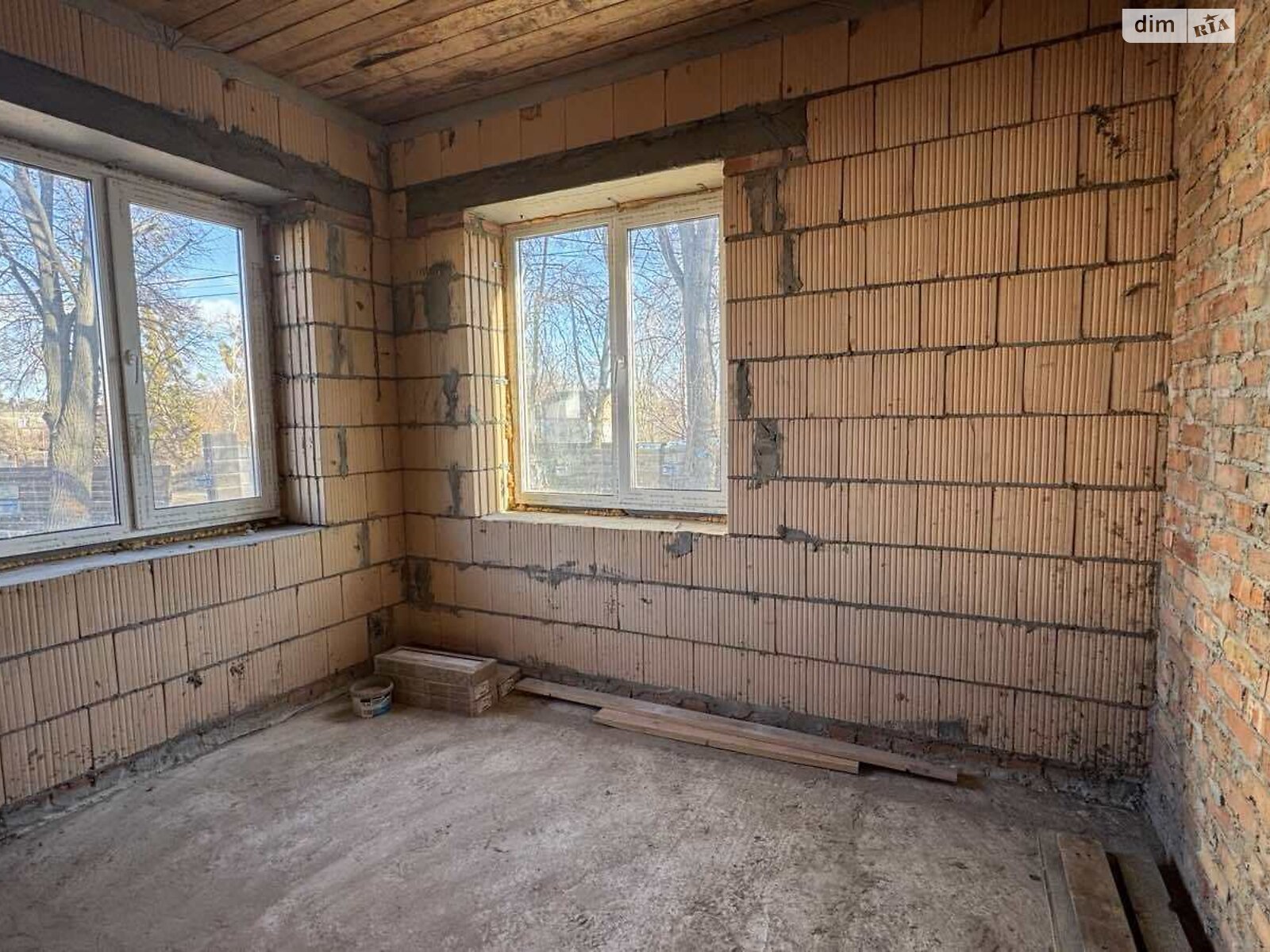 двоповерховий будинок з опаленням, 120 кв. м, цегла. Продаж у Михайлівці-Рубежівці фото 1 двоповерховий будинок з опаленням, 120 кв. м, цегла. Продаж у Михайлівці-Рубежівці фото 1