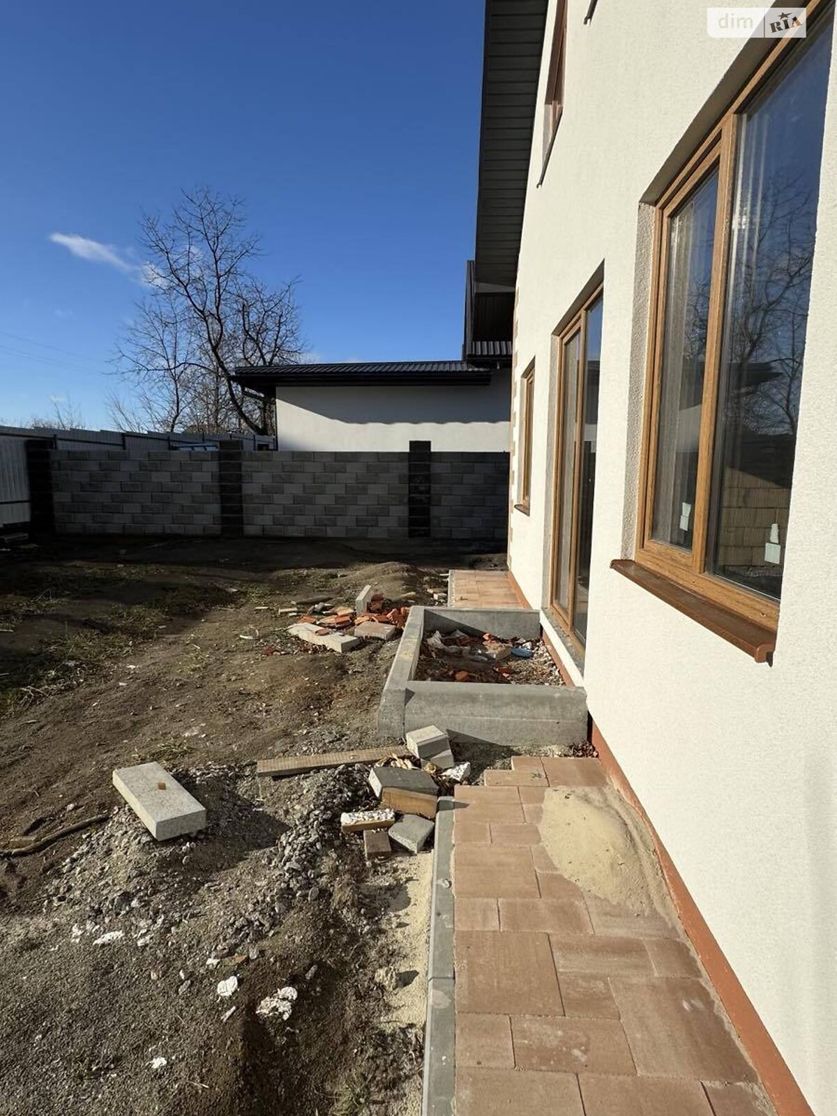 двоповерховий будинок з опаленням, 120 кв. м, цегла. Продаж у Михайлівці-Рубежівці фото 1 двоповерховий будинок з опаленням, 120 кв. м, цегла. Продаж у Михайлівці-Рубежівці фото 1