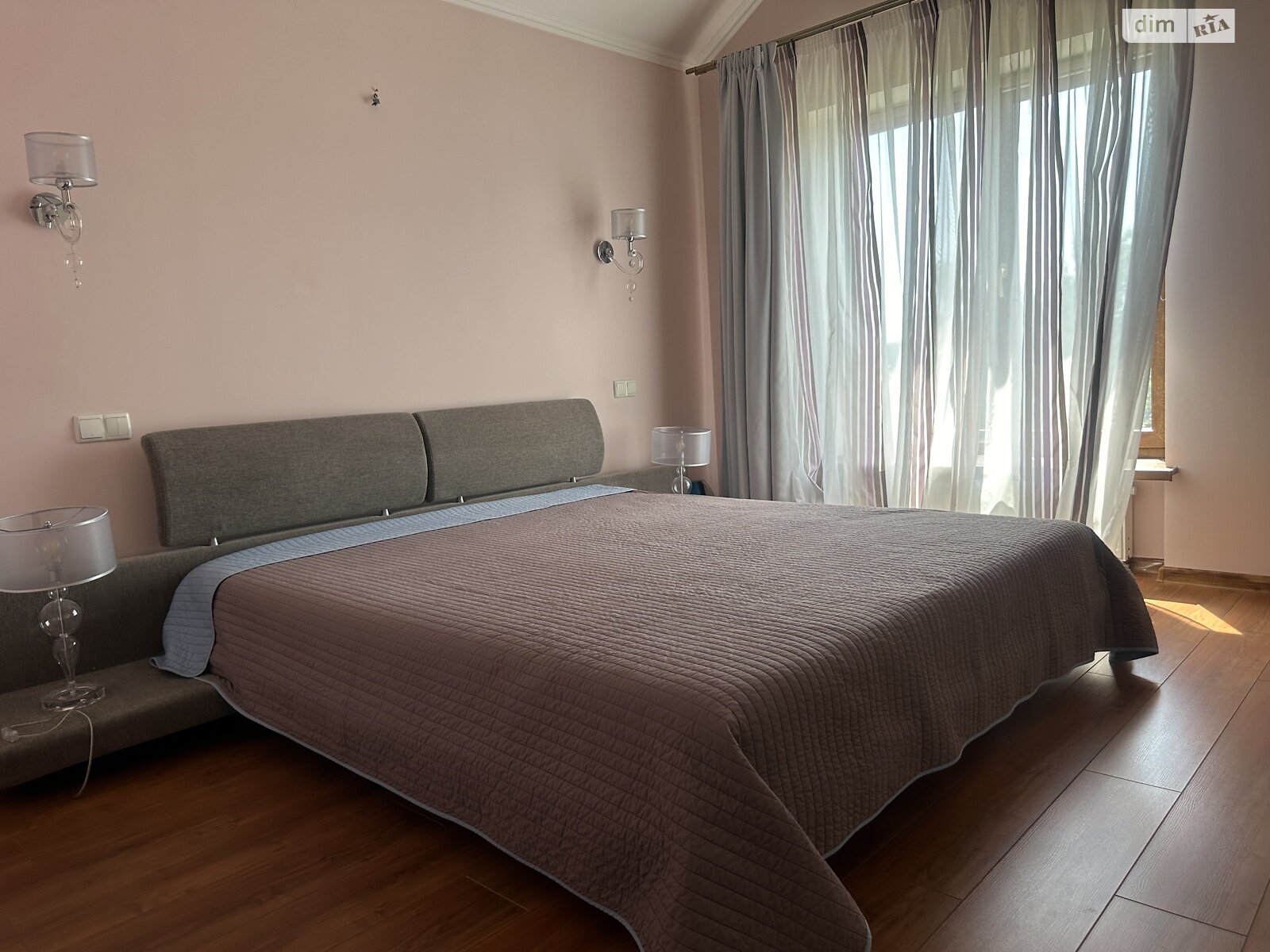 двоповерховий будинок з гаражем, 367 кв. м, газобетон. Продаж у Михайлівці-Рубежівці фото 1 двоповерховий будинок з гаражем, 367 кв. м, газобетон. Продаж у Михайлівці-Рубежівці фото 1